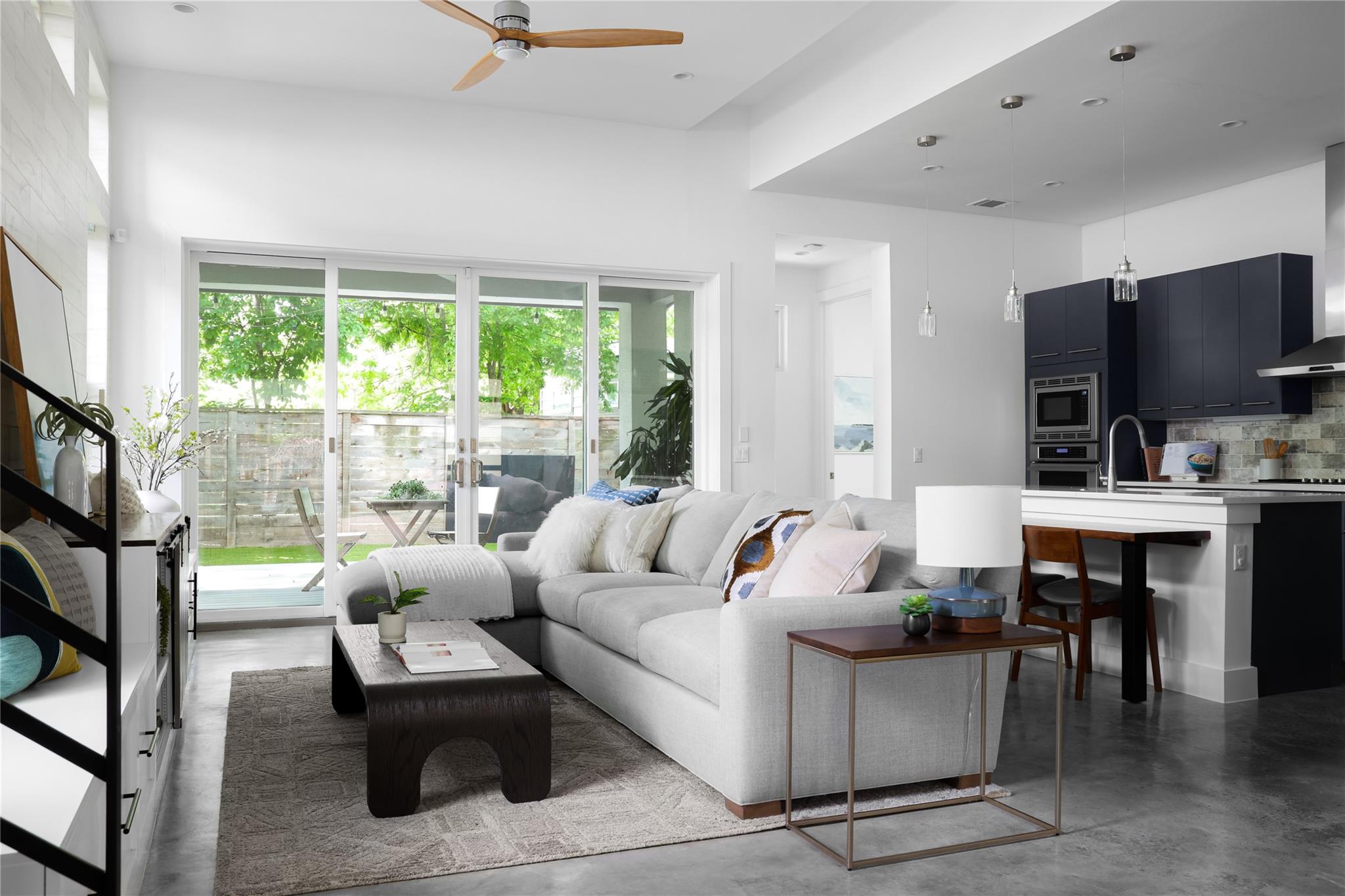 611 Fletcher St, Austin, TX 78704