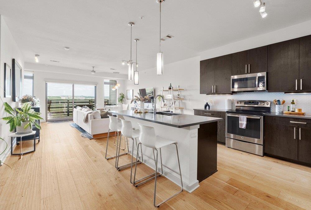 3600 S Lamar Blvd # 407, Austin, TX 78704