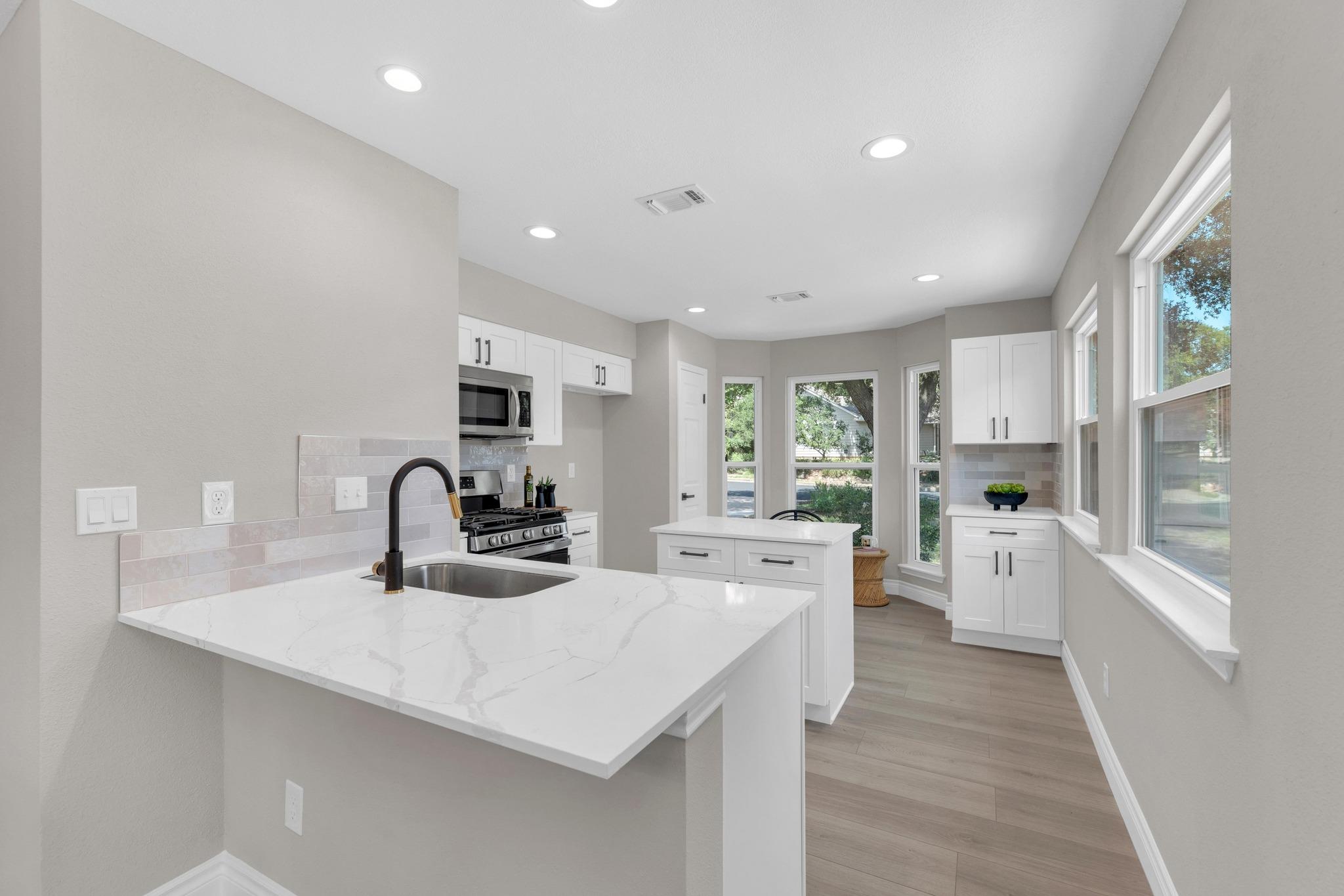 12711 Theriot Trl, Austin, TX 78727