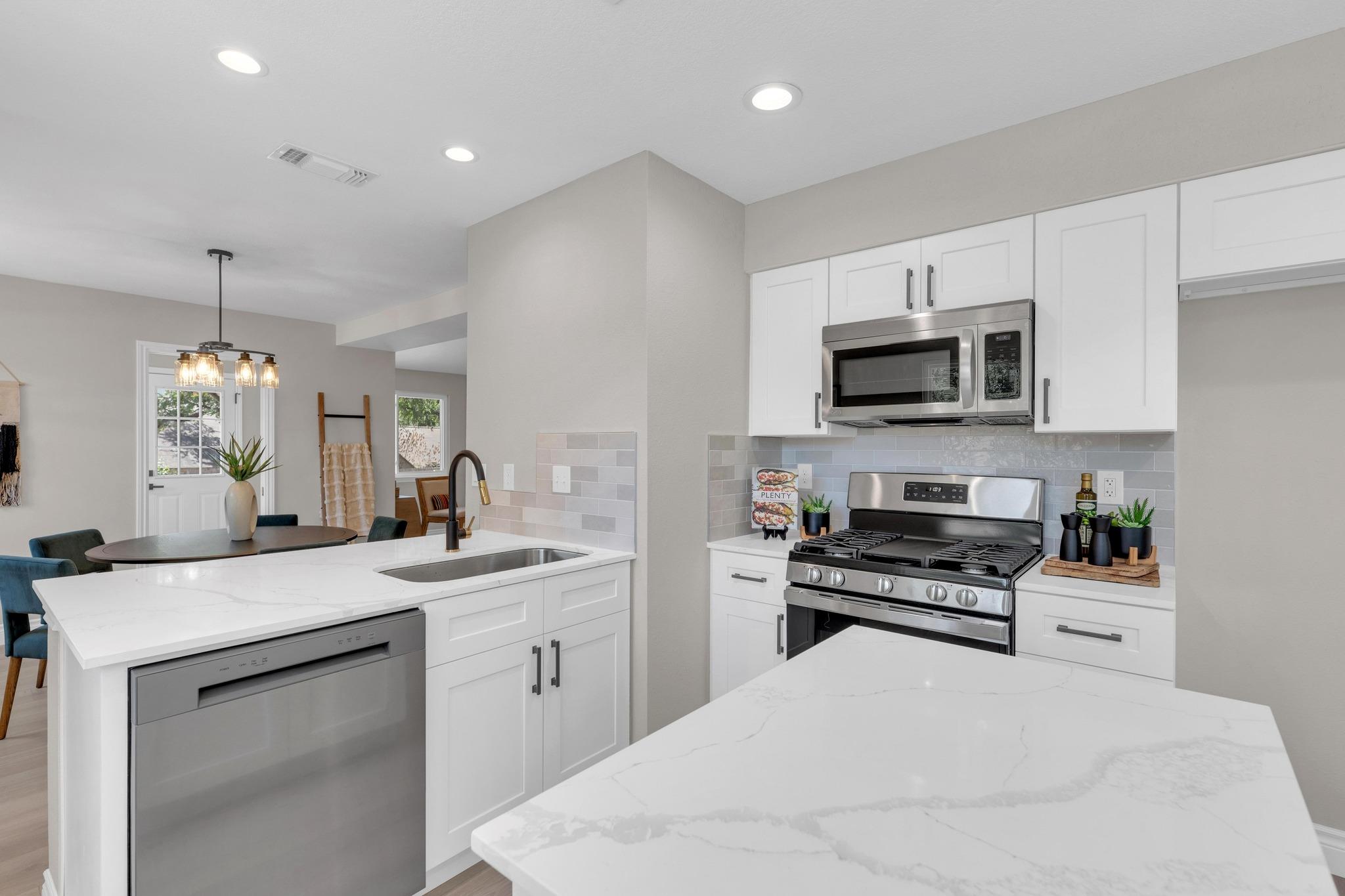 12711 Theriot Trl, Austin, TX 78727