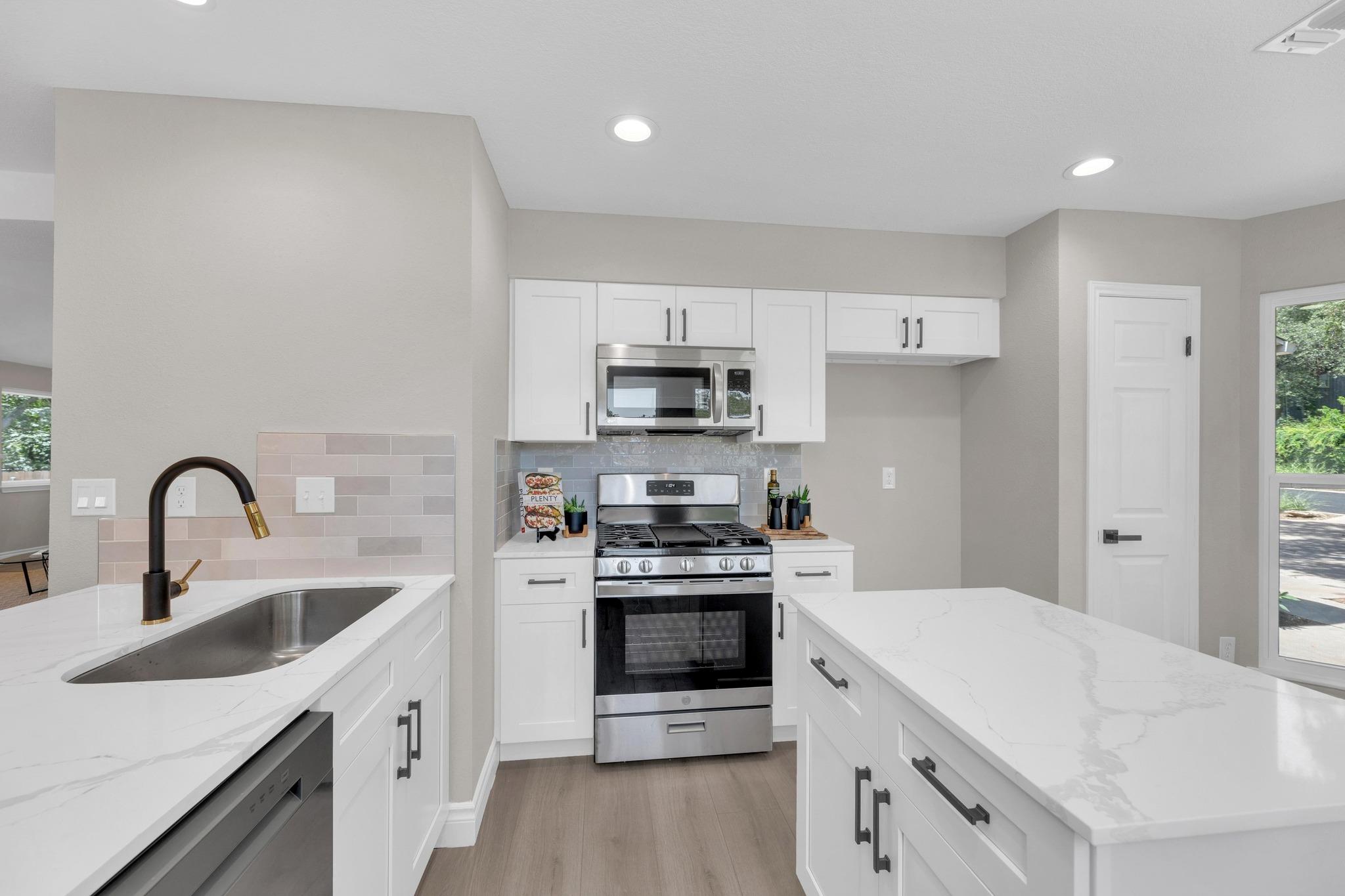 12711 Theriot Trl, Austin, TX 78727