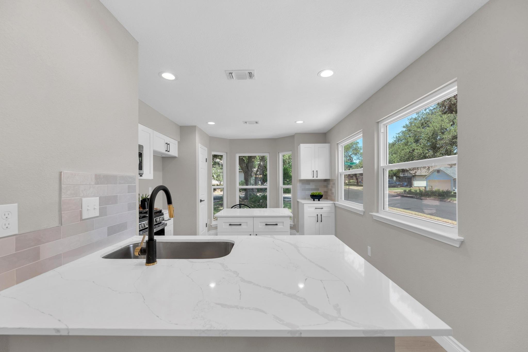 12711 Theriot Trl, Austin, TX 78727