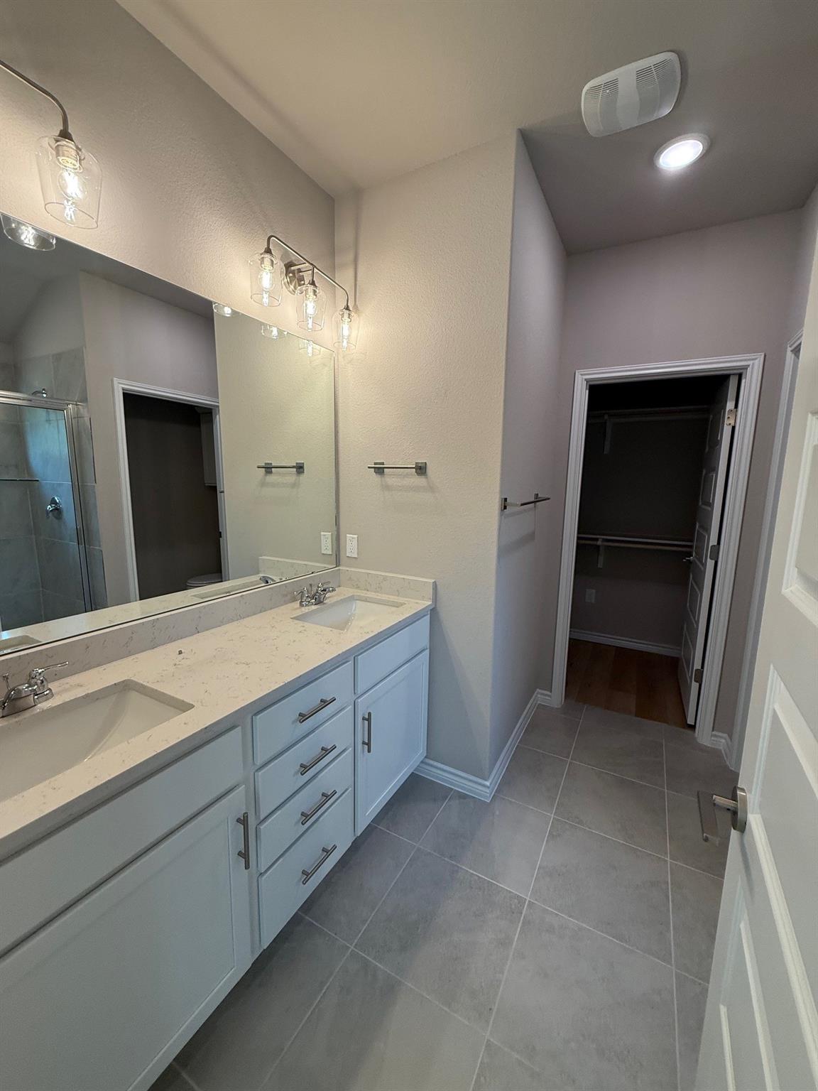 1233 Northcrest Dr, Granite Shoals, TX 78654