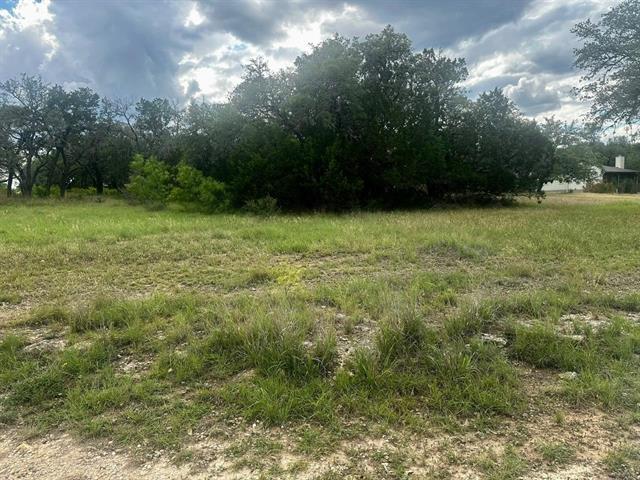 712 Coventry Rd, Spicewood, TX 78669