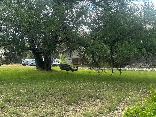 712 Coventry Rd, Spicewood, TX 78669