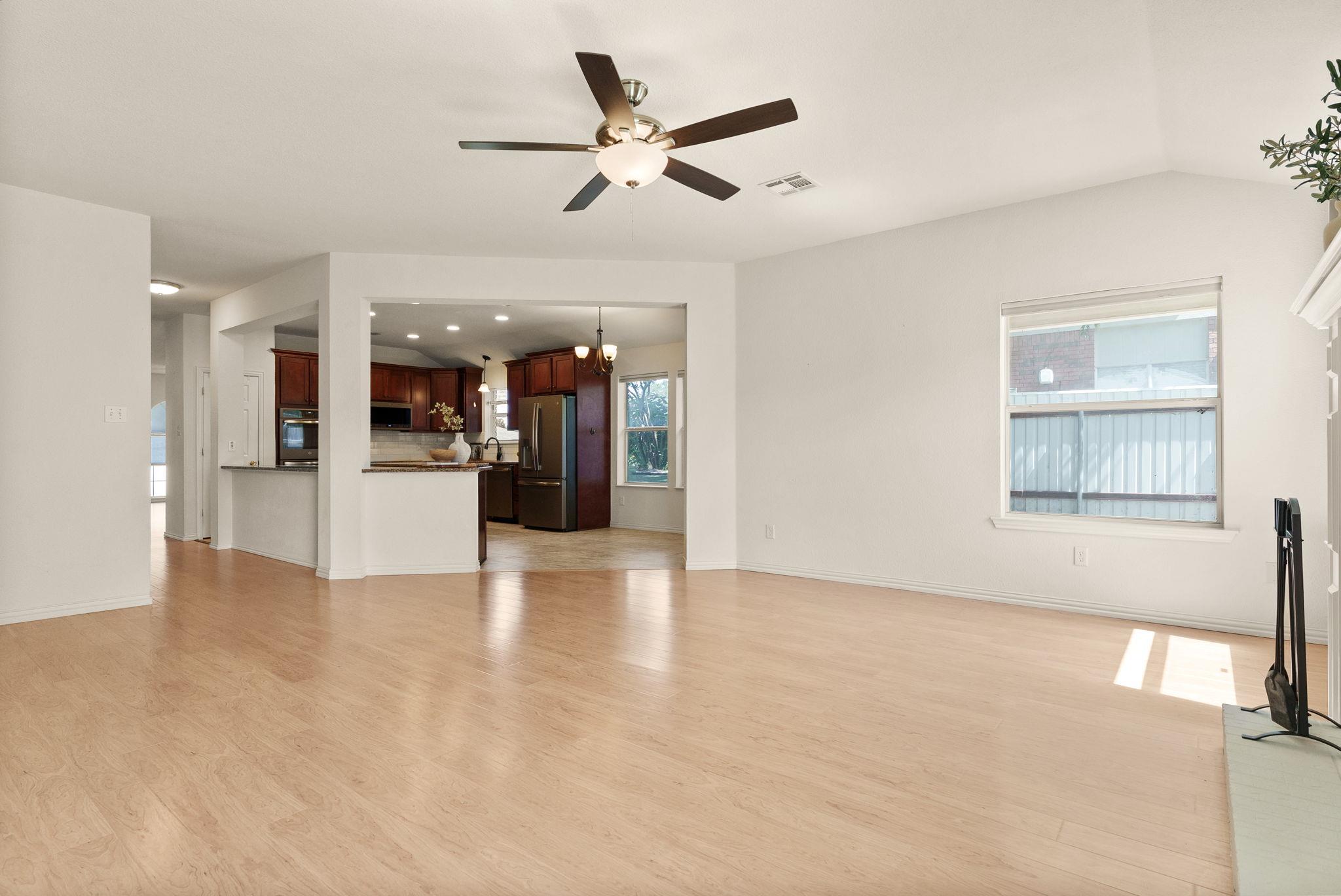 2201 Calumet Dr, Harker Heights, TX 76548