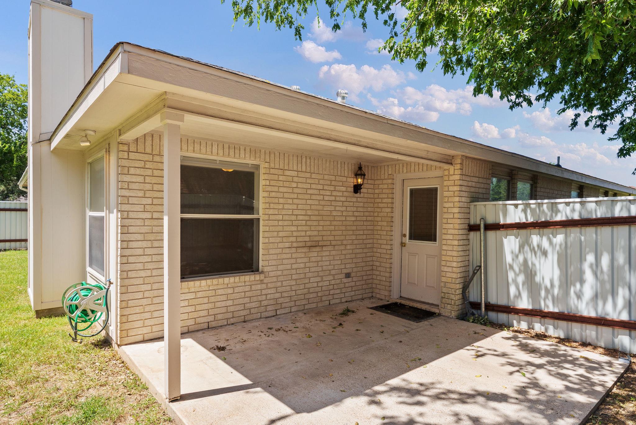 2201 Calumet Dr, Harker Heights, TX 76548