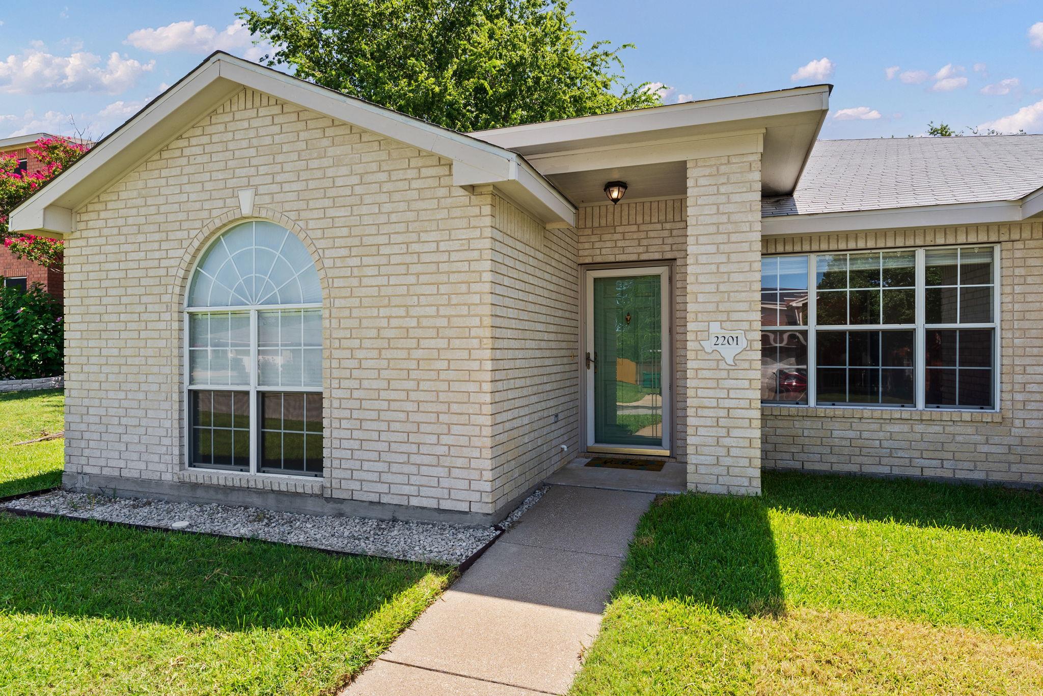 2201 Calumet Dr, Harker Heights, TX 76548