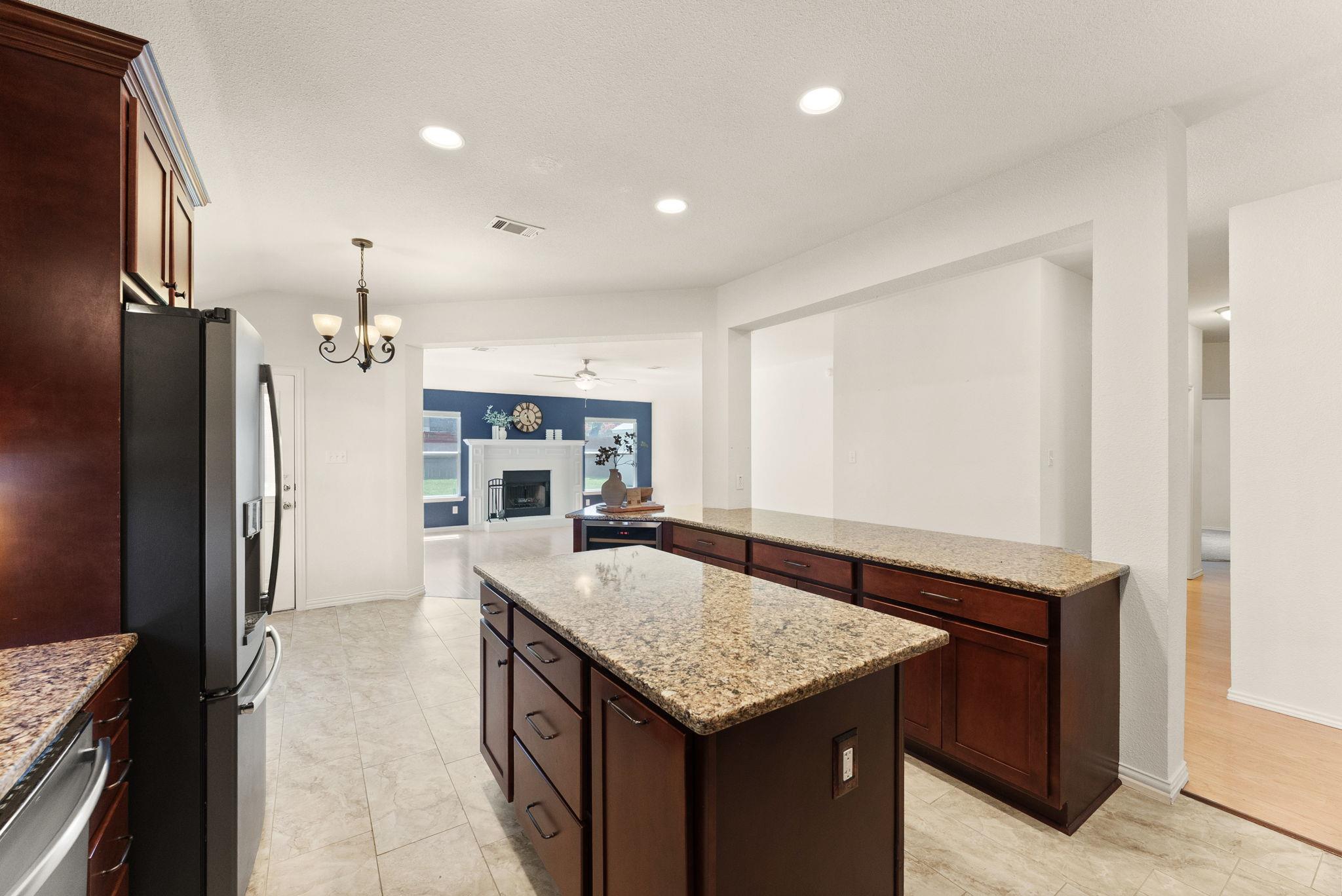 2201 Calumet Dr, Harker Heights, TX 76548