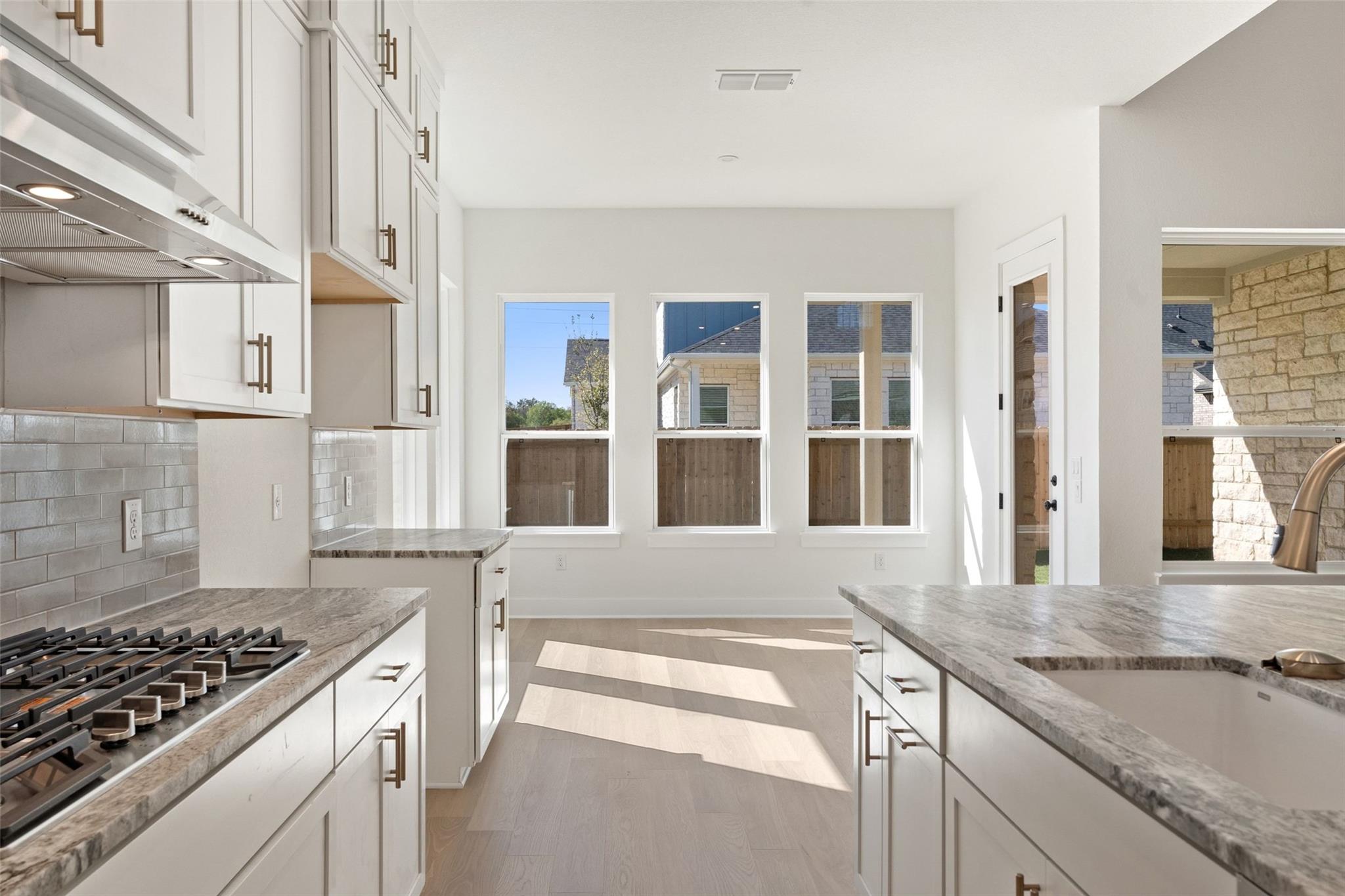 287 San Saba Dr, Buda, TX 78610