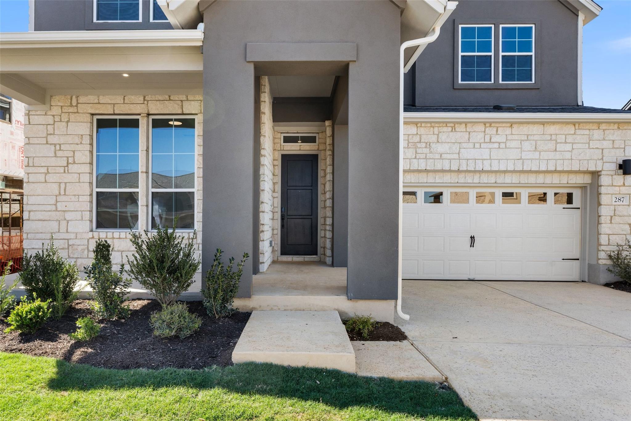 287 San Saba Dr, Buda, TX 78610