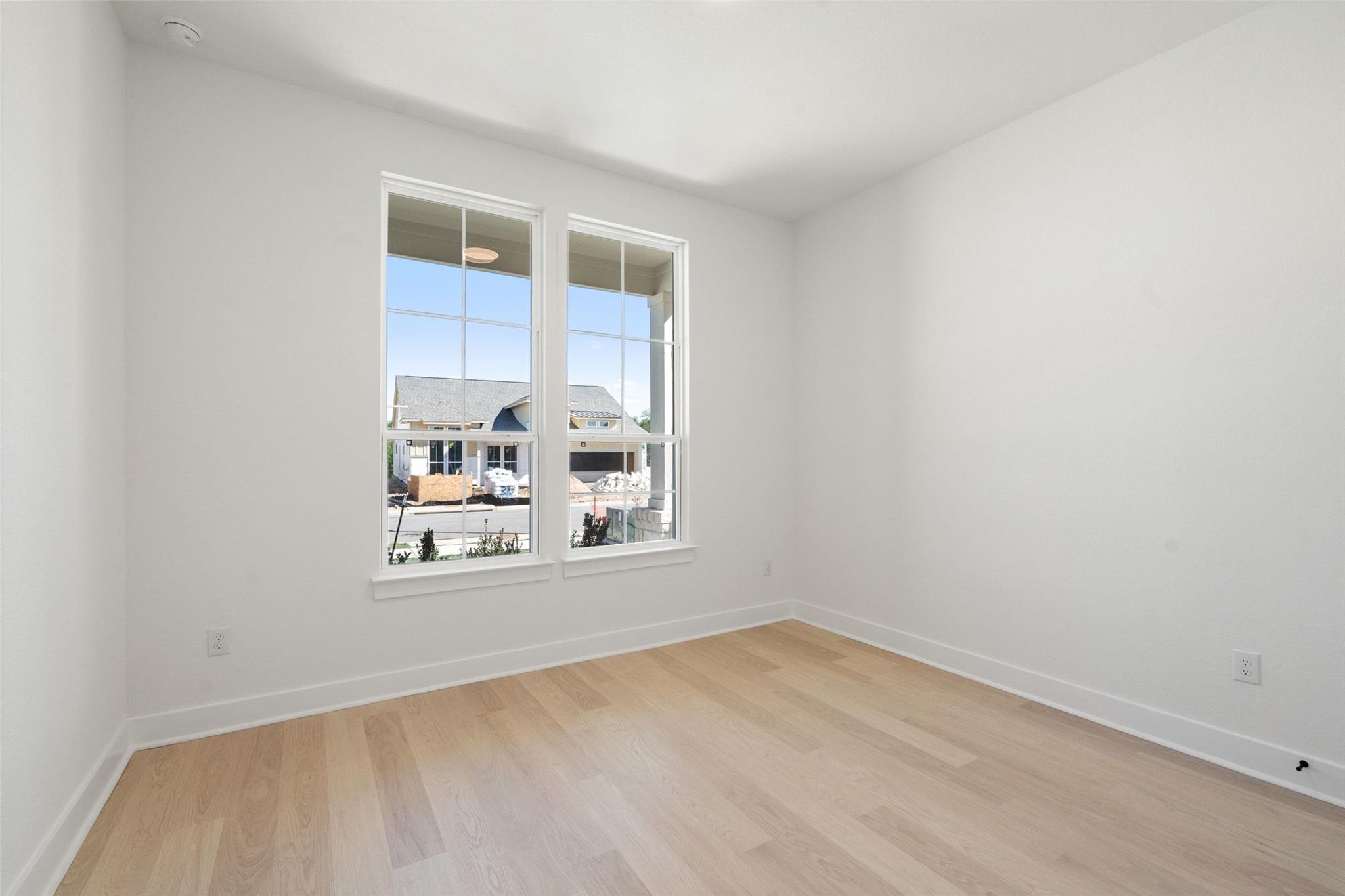 287 San Saba Dr, Buda, TX 78610