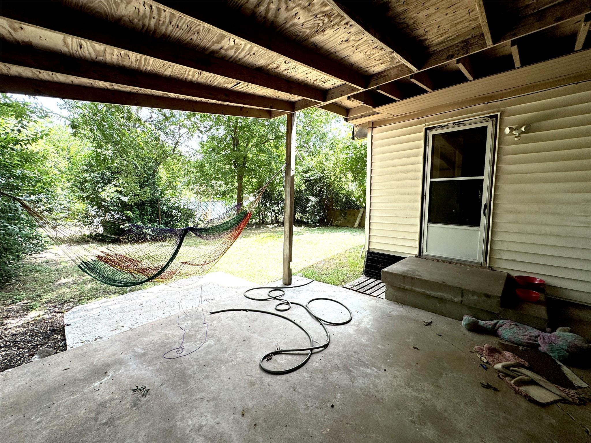 1007 N 17th St, Temple, TX 76501