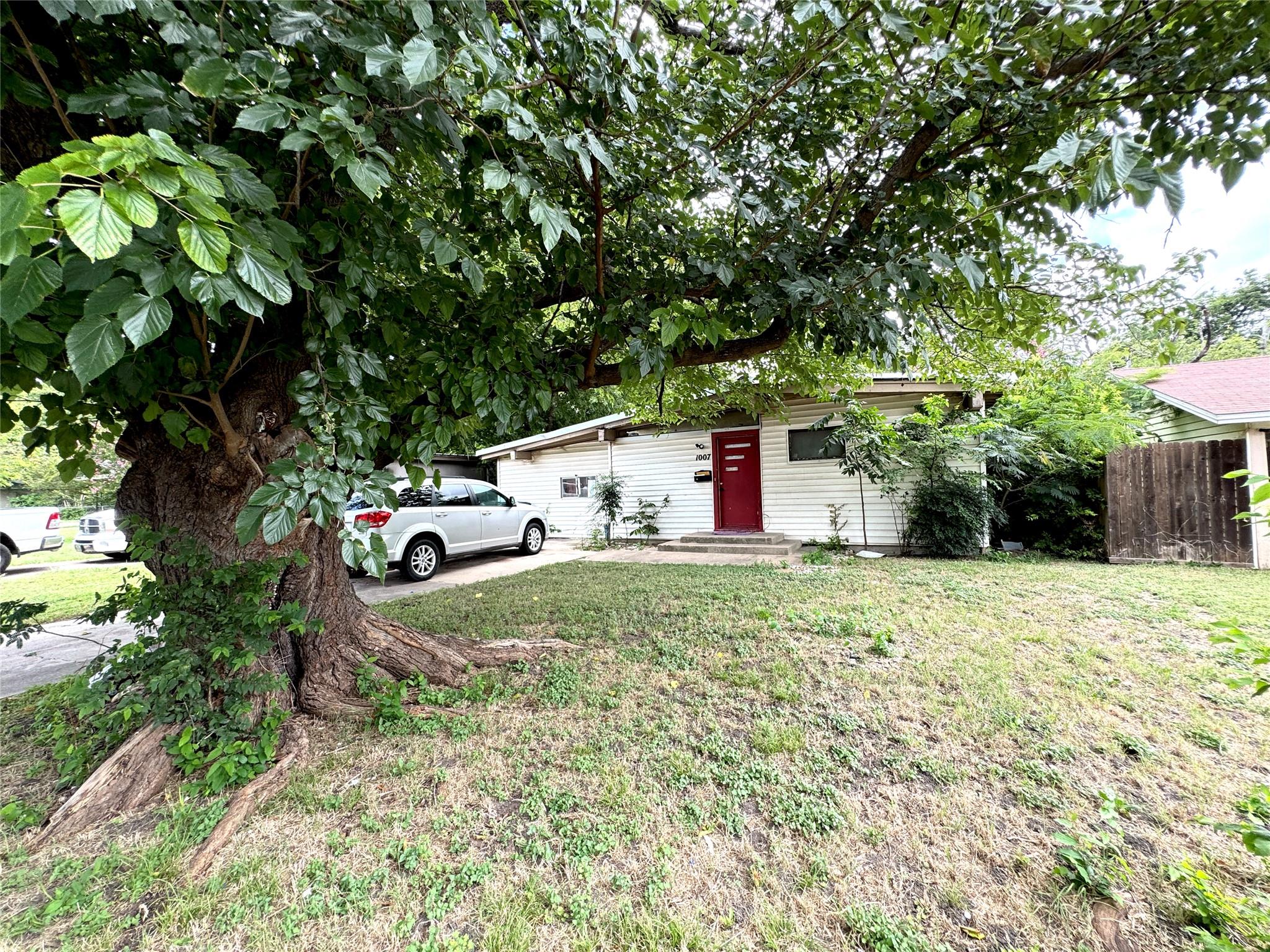 1007 N 17th St, Temple, TX 76501