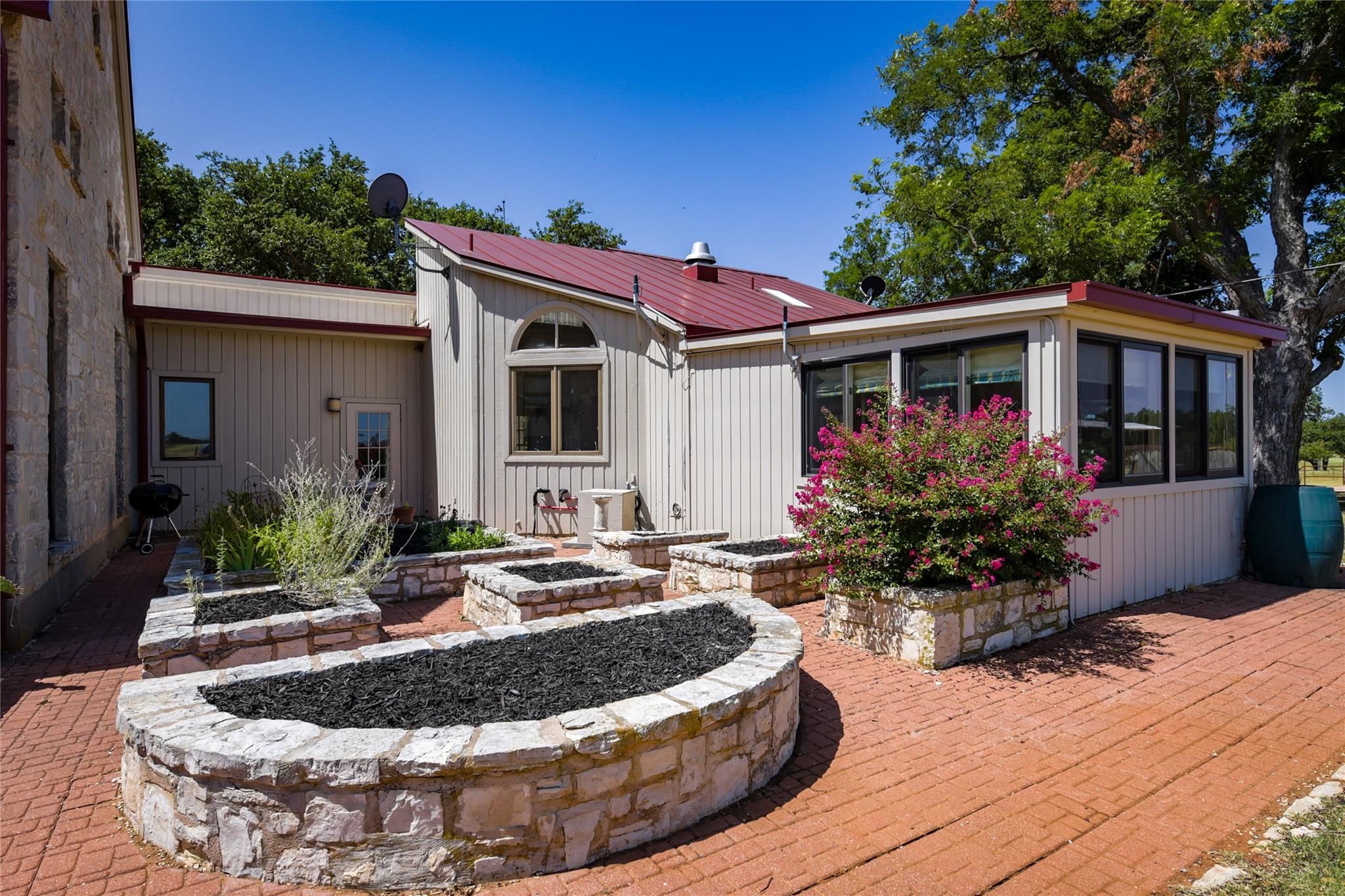 12350 N Hwy 16 Highway, Fredericksburg, TX 78624