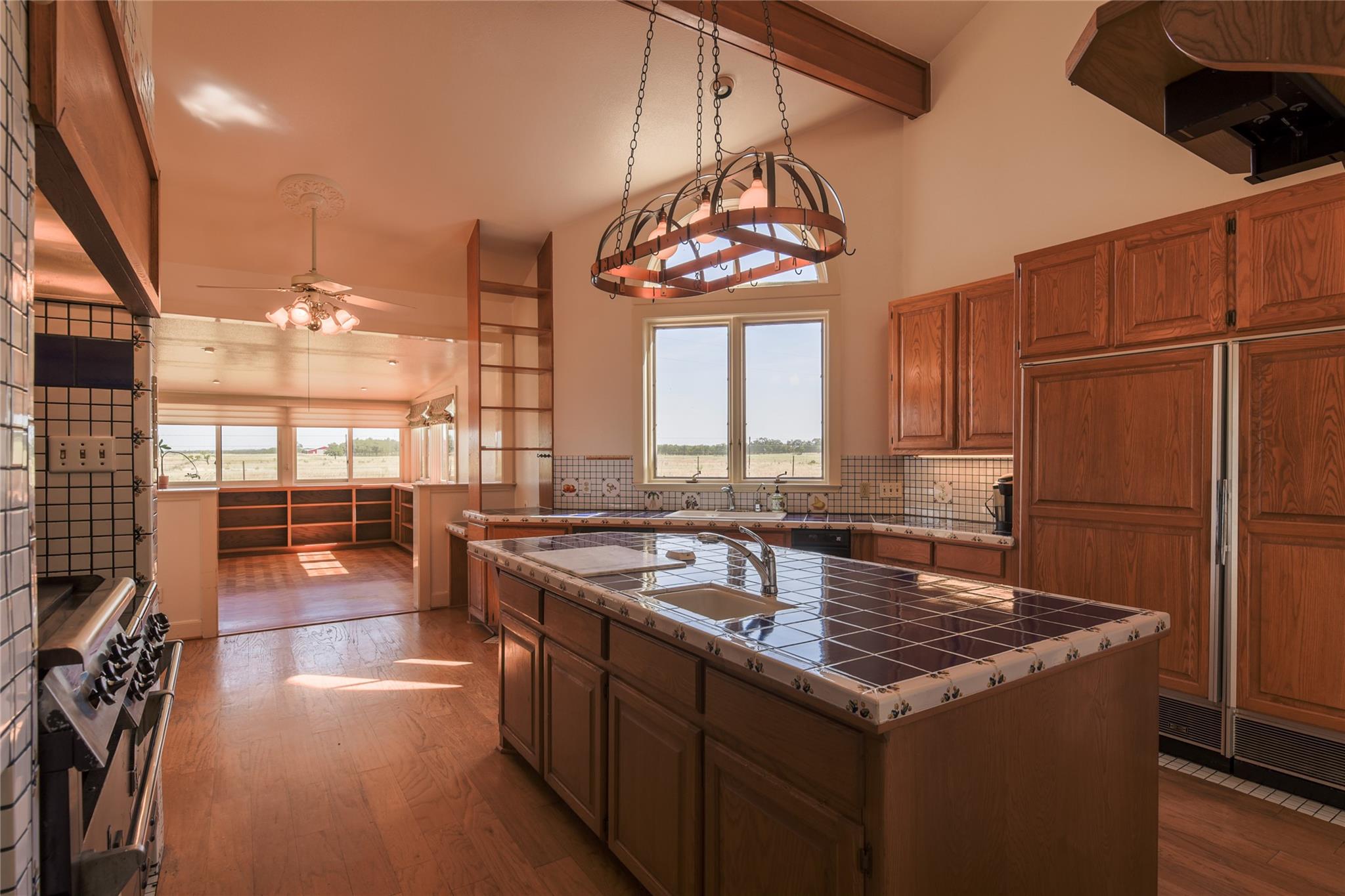 12350 N Hwy 16 Highway, Fredericksburg, TX 78624