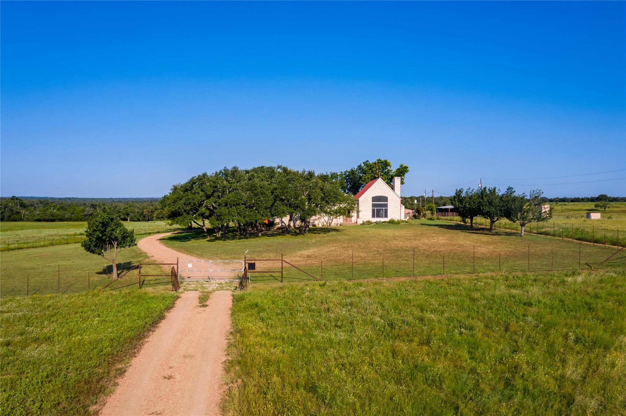 12350 N Hwy 16 Highway, Fredericksburg, TX 78624