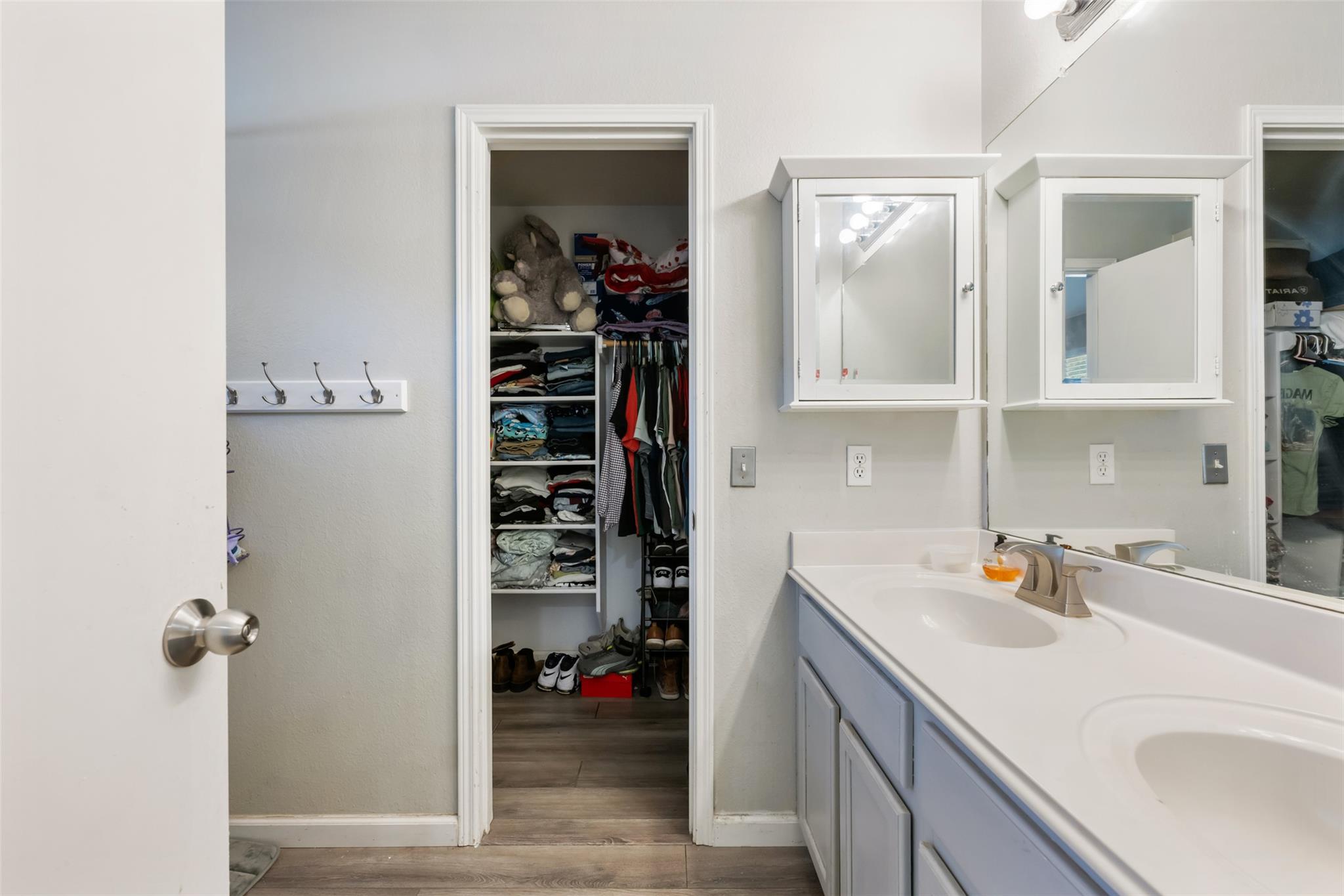 516 Jefferson Ln, Georgetown, TX 78626