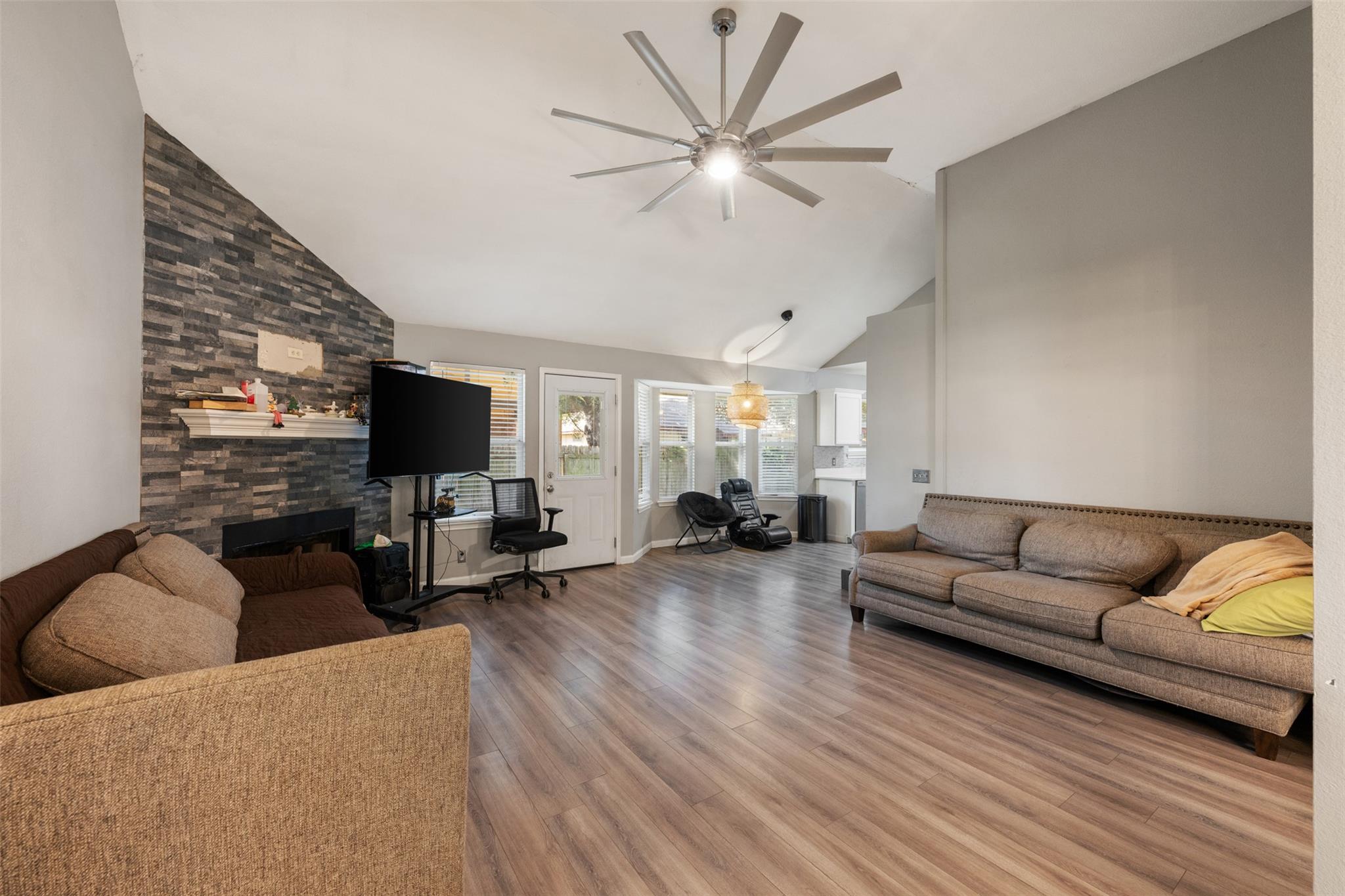 516 Jefferson Ln, Georgetown, TX 78626