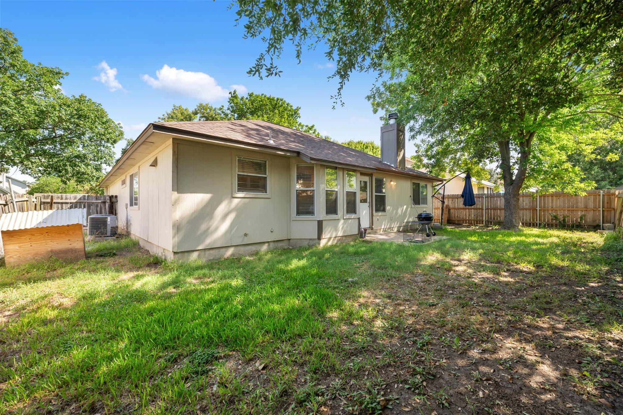 516 Jefferson Ln, Georgetown, TX 78626