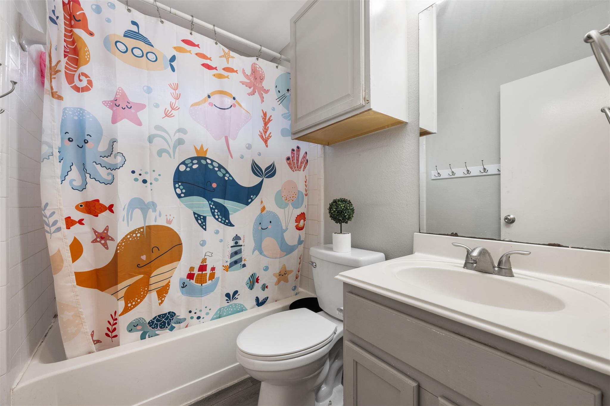 516 Jefferson Ln, Georgetown, TX 78626