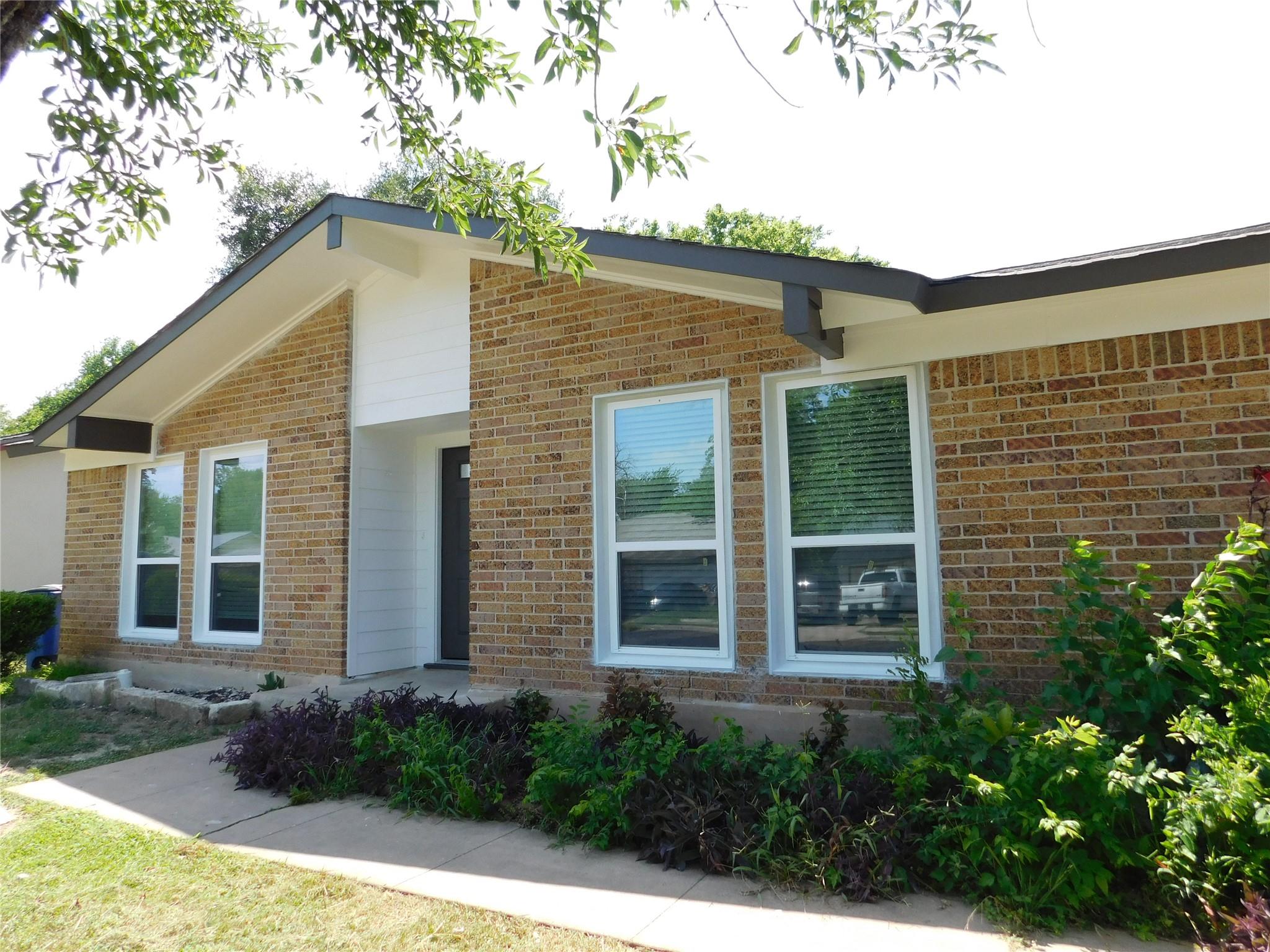10100 Woodglen Dr, Austin, TX 78753