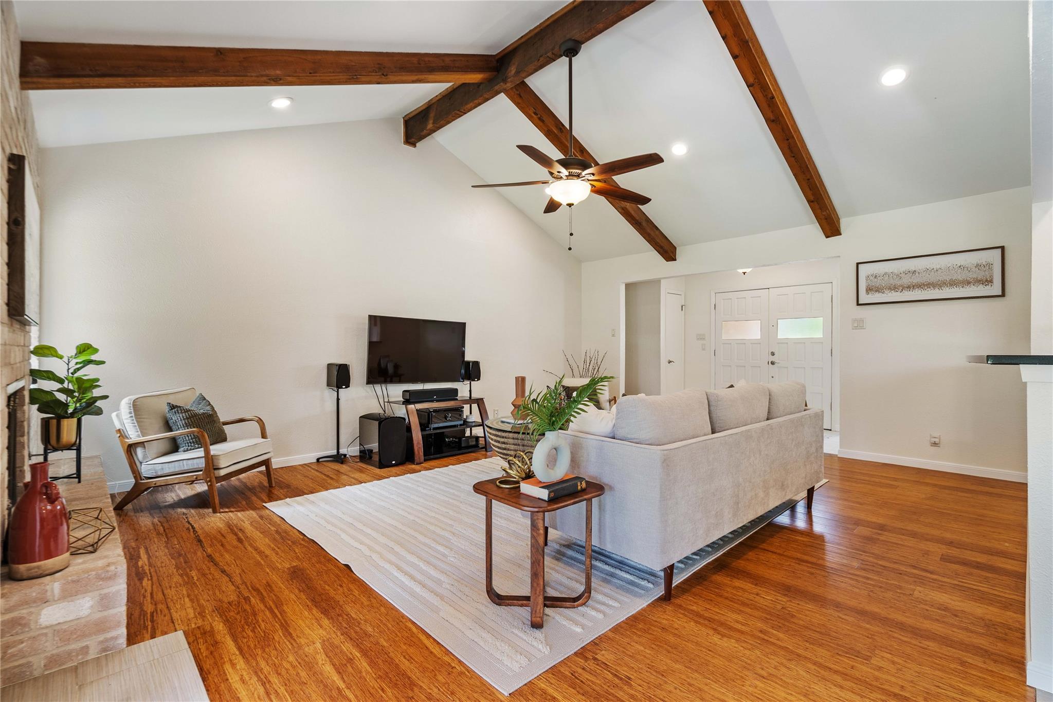 2107 Stone River Dr, Austin, TX 78745