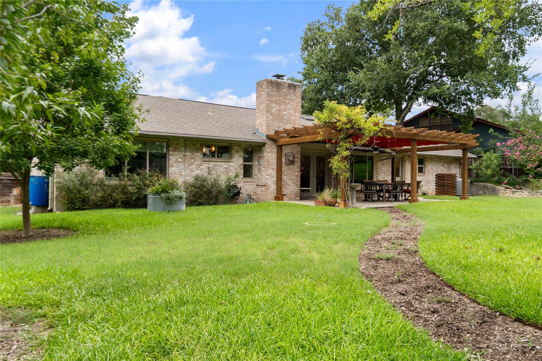 2107 Stone River Dr, Austin, TX 78745