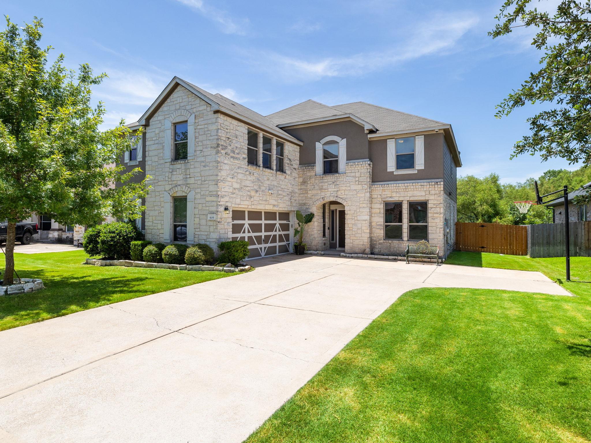 909 Autumn Sage Way, Pflugerville, TX 78660
