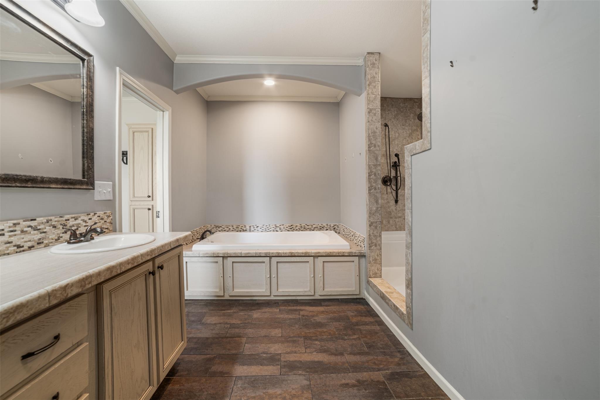 106 Battleground Cv, Taylor, TX 76574