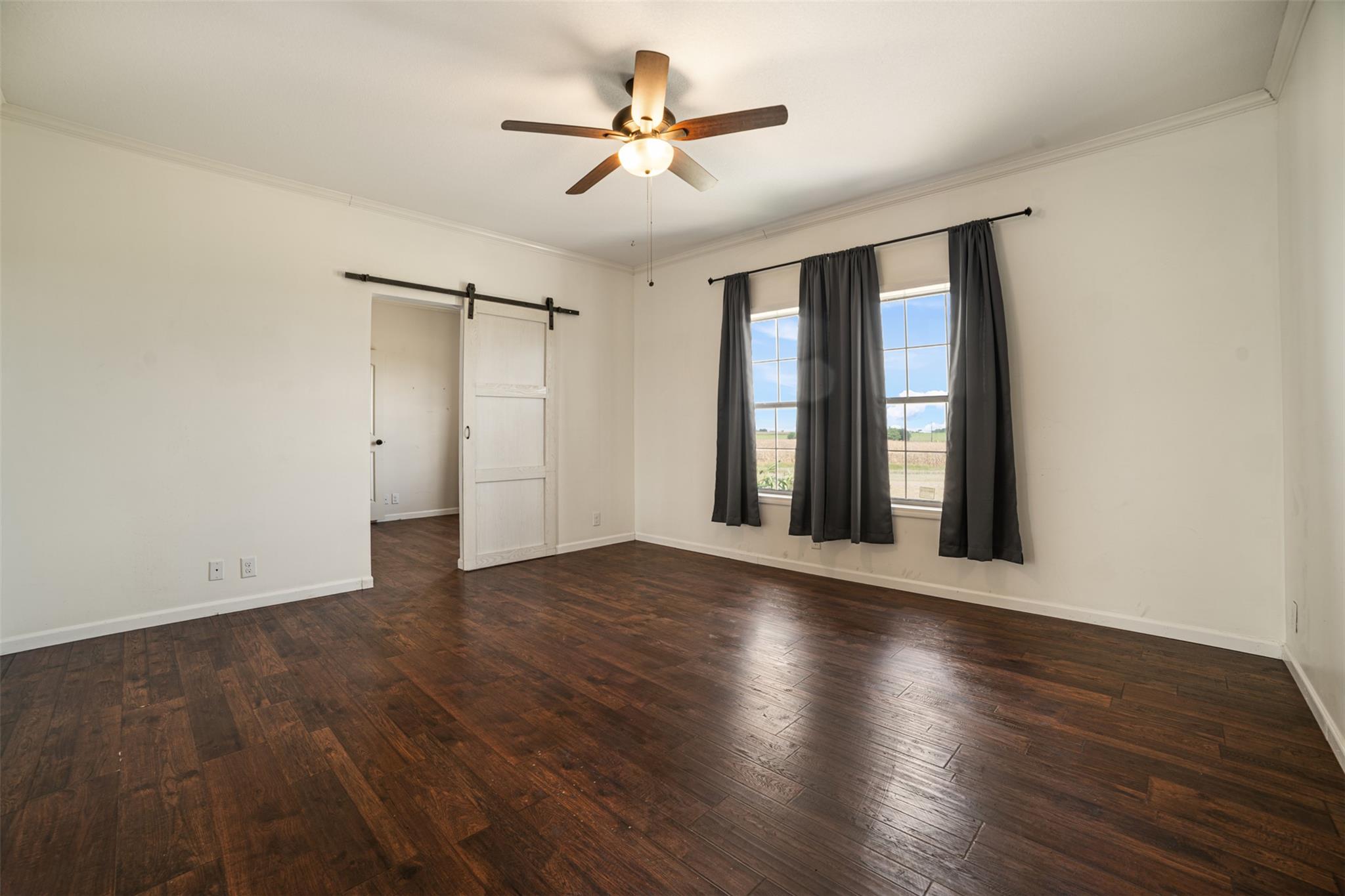 106 Battleground Cv, Taylor, TX 76574