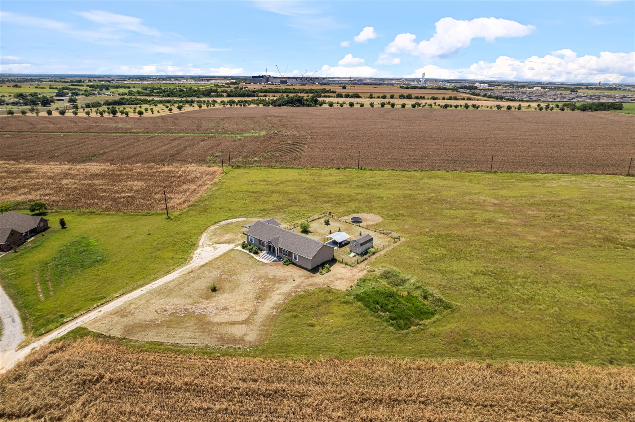 106 Battleground Cv, Taylor, TX 76574