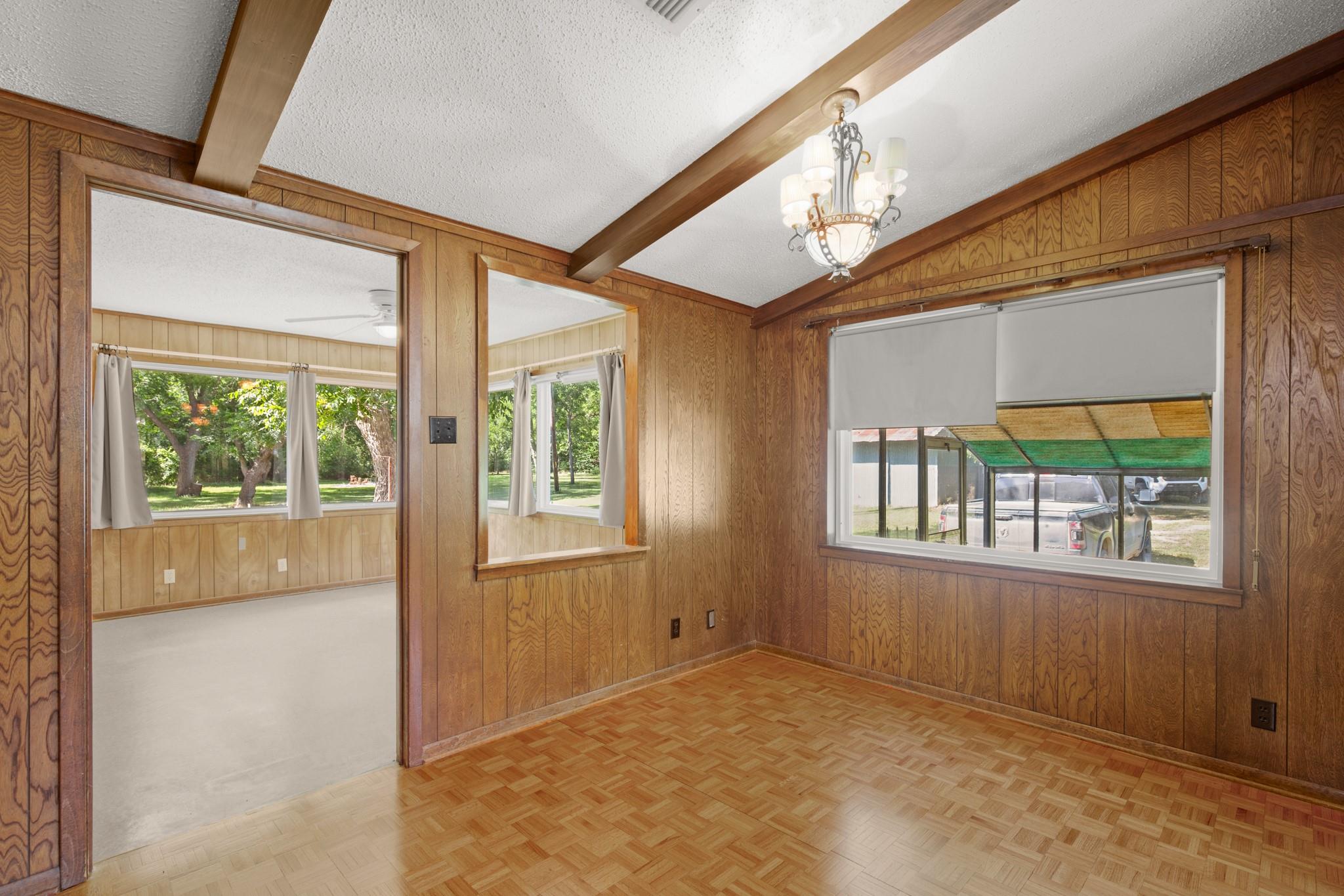967 County Road 106, Buckholts, TX 76518