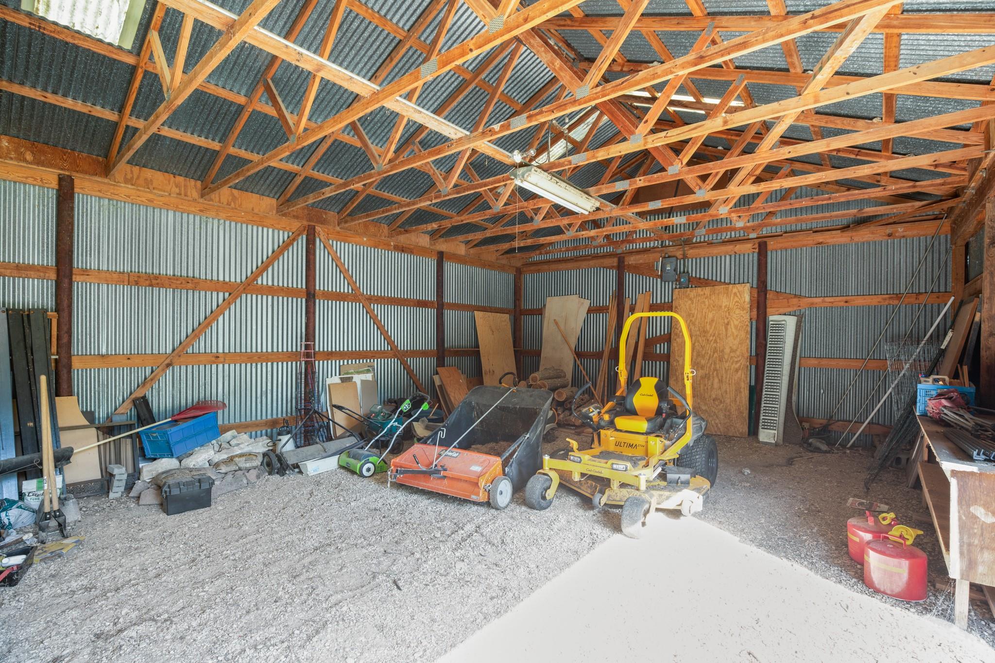 967 County Road 106, Buckholts, TX 76518