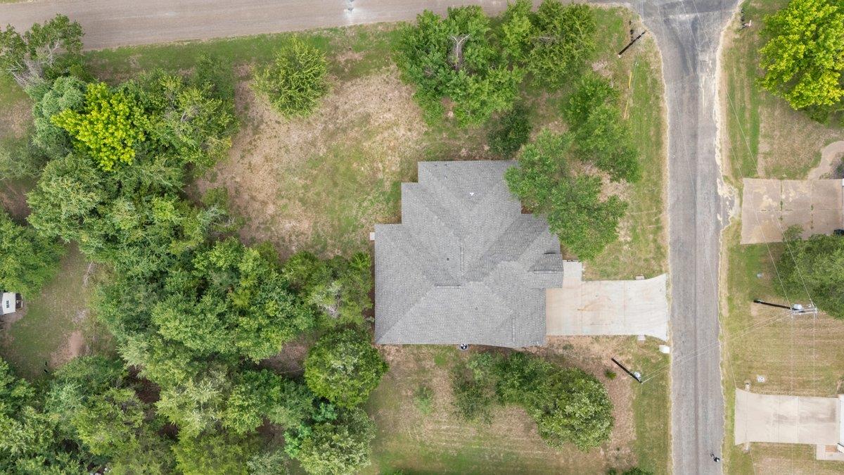 103 Haliimaile Ln, Bastrop, TX 78602