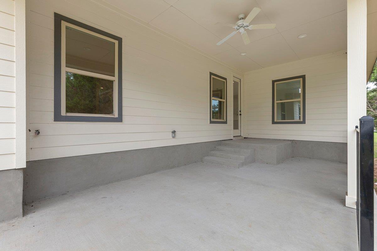 103 Haliimaile Ln, Bastrop, TX 78602