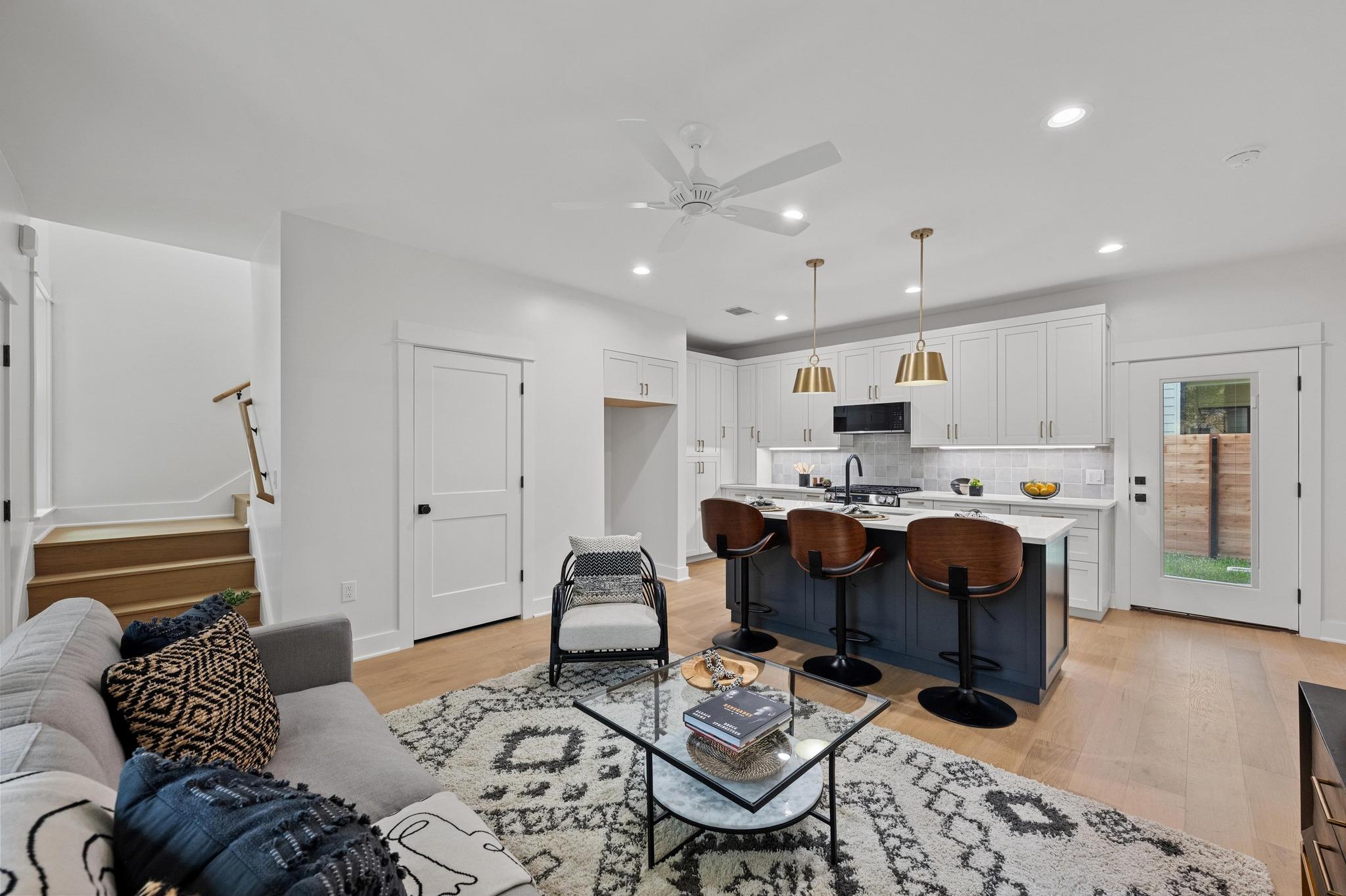 1906-2 Willow St, Austin, TX 78702