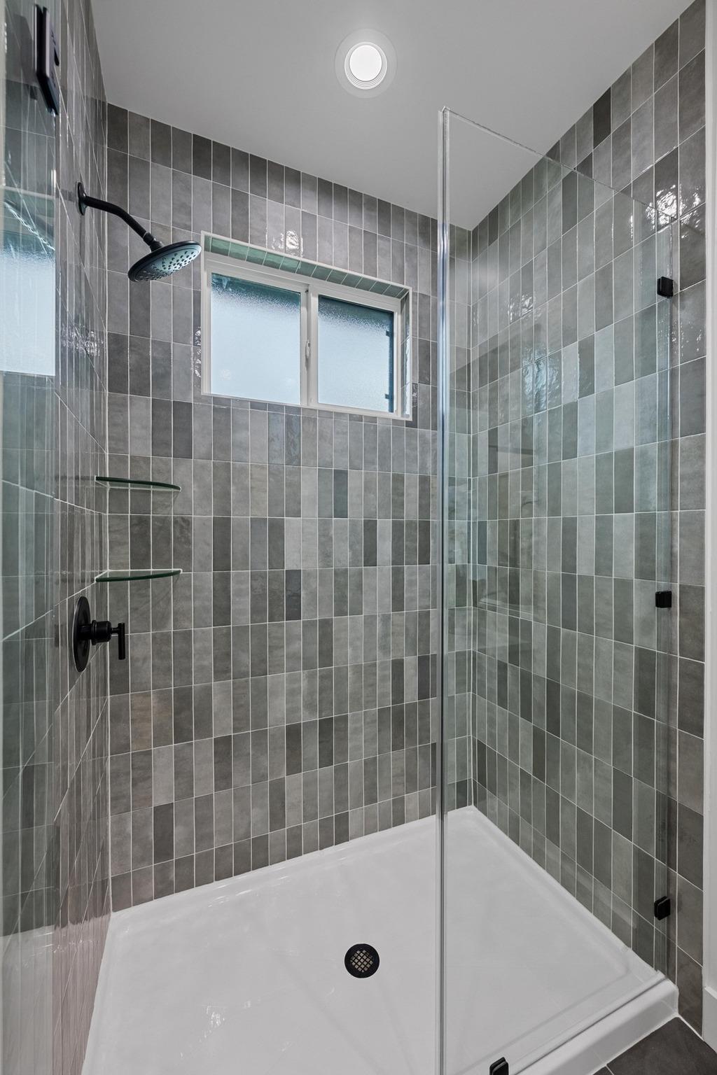 1906-2 Willow St, Austin, TX 78702