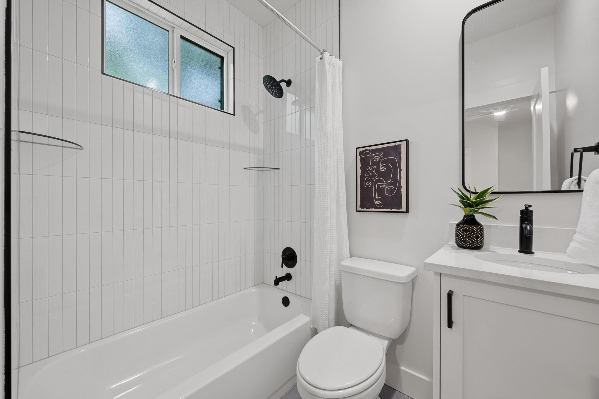 1906-2 Willow St, Austin, TX 78702