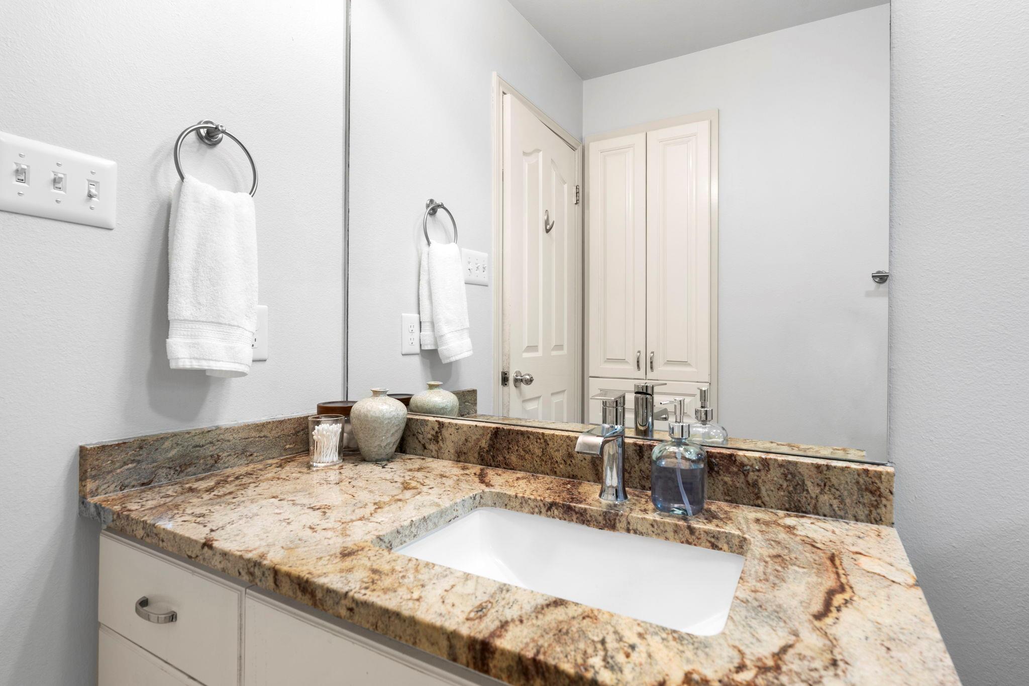 3909 Eskew Dr, Austin, TX 78749