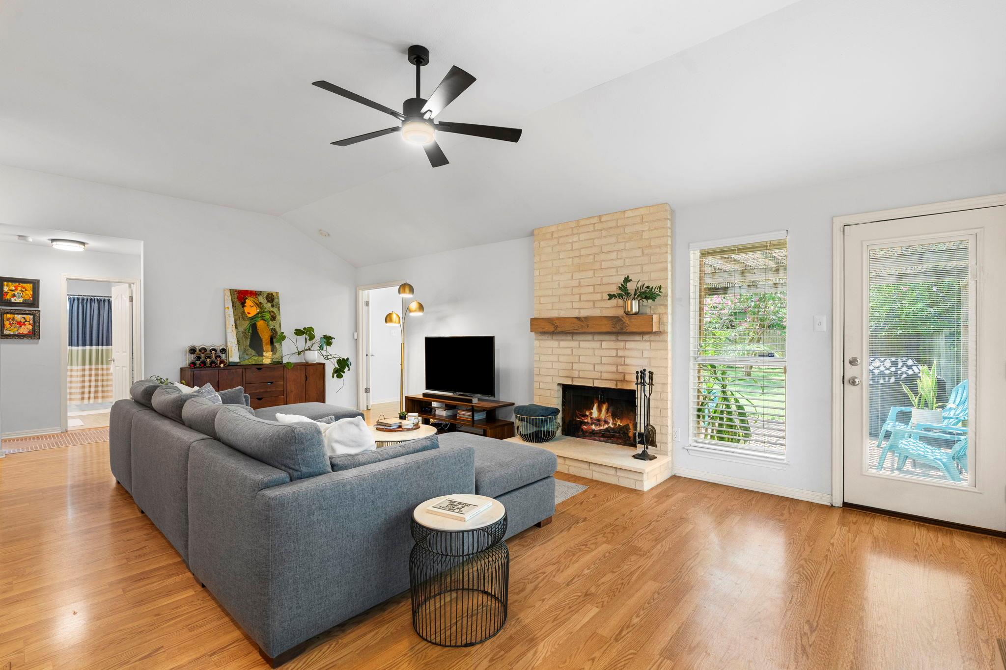 3909 Eskew Dr, Austin, TX 78749