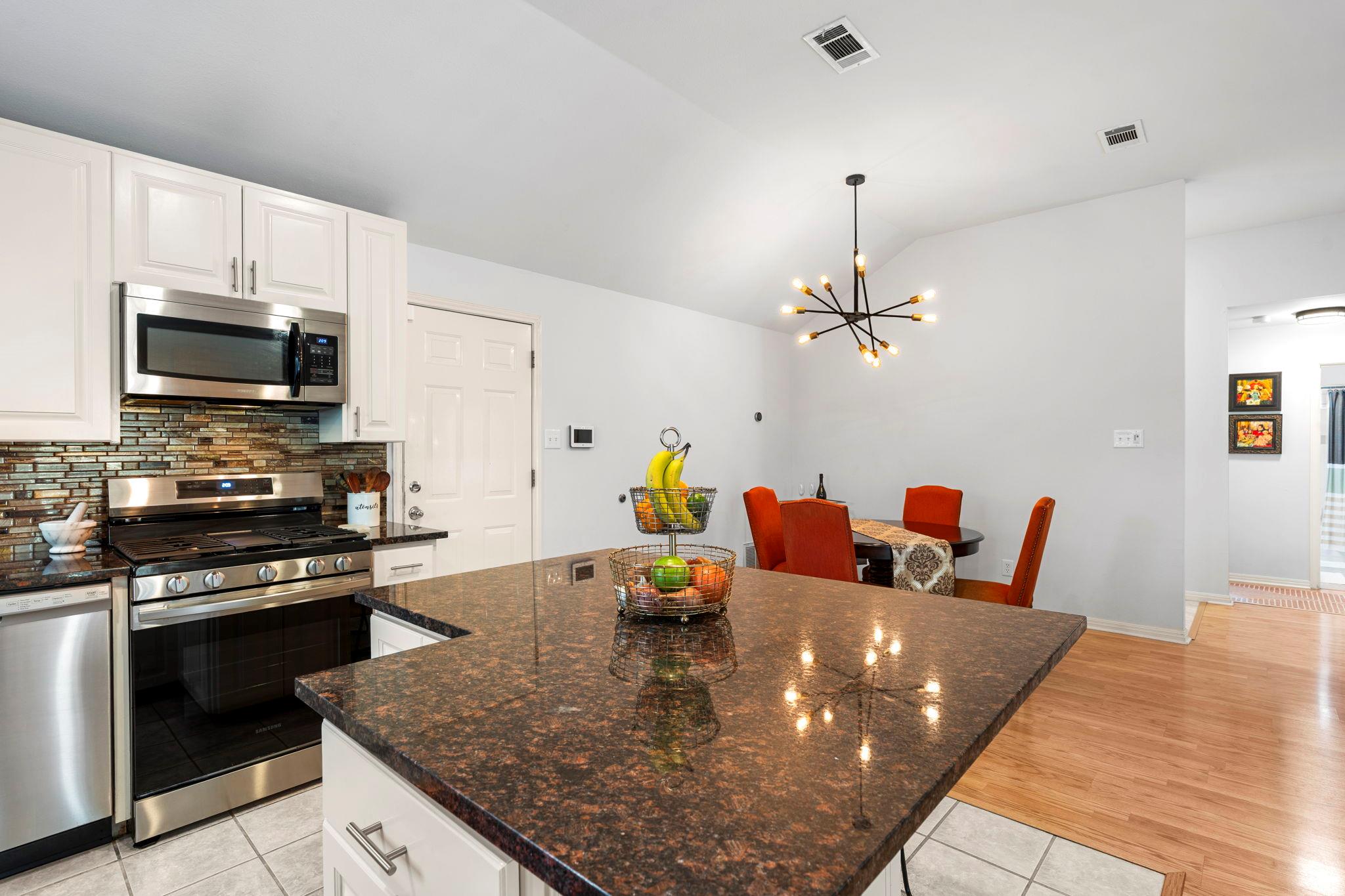 3909 Eskew Dr, Austin, TX 78749