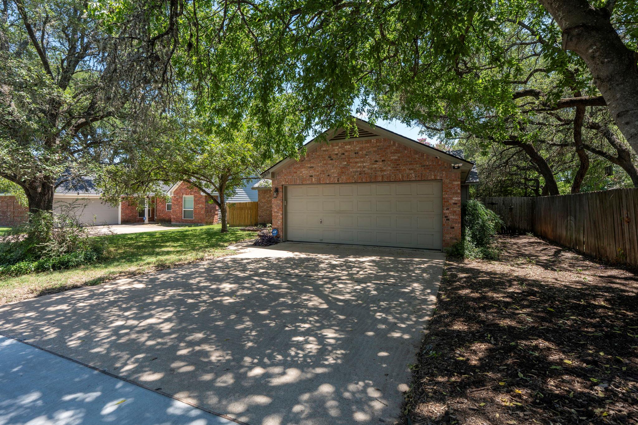 3909 Eskew Dr, Austin, TX 78749