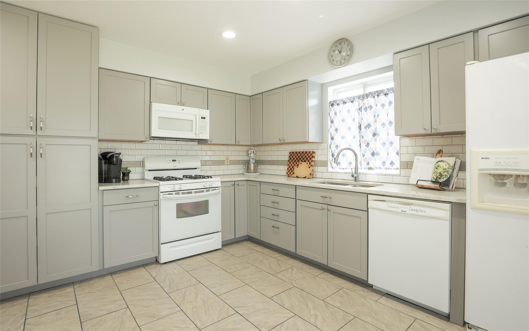 3107 Dominic Dr, Austin, TX 78745