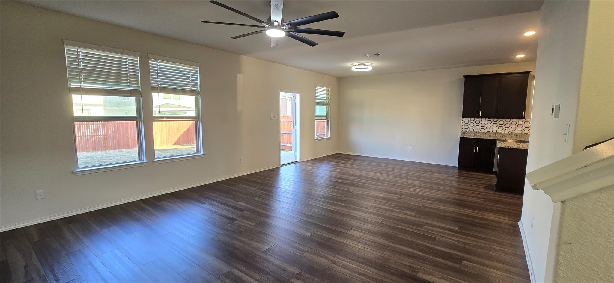 153 Purple Sandpiper Ln, Leander, TX 78641