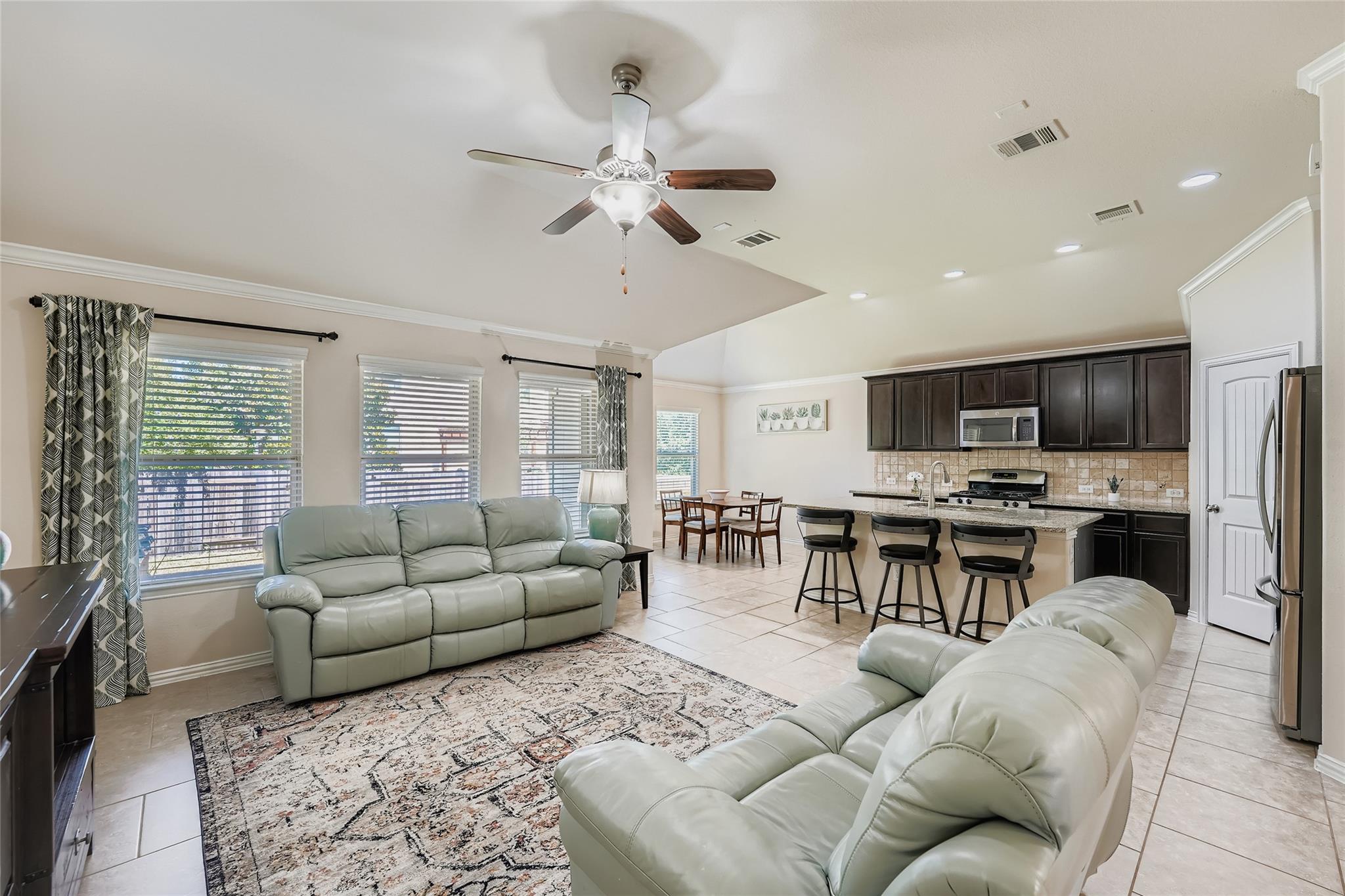 409 Briar Park Dr, Georgetown, TX 78626