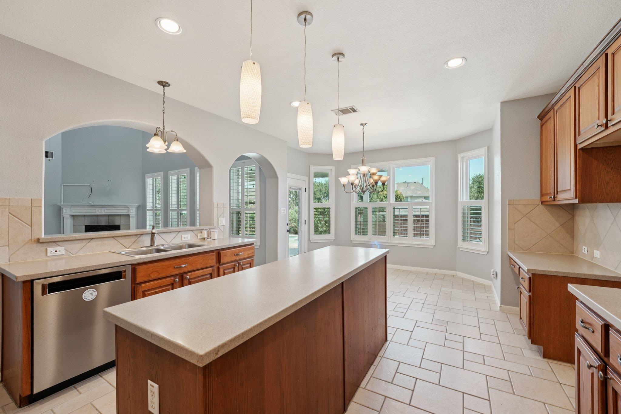 12421 Gun Metal Dr, Austin, TX 78739