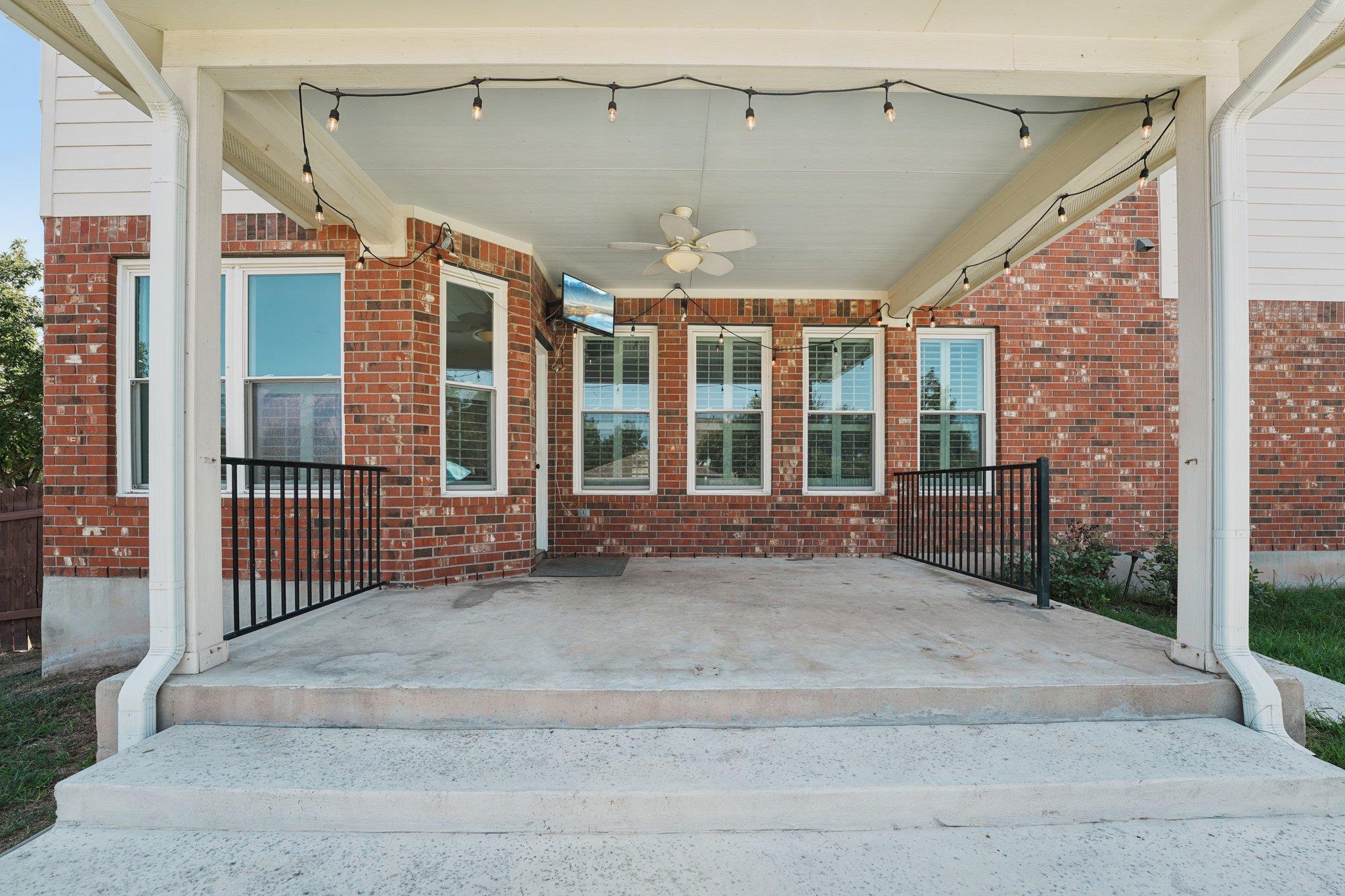 12421 Gun Metal Dr, Austin, TX 78739