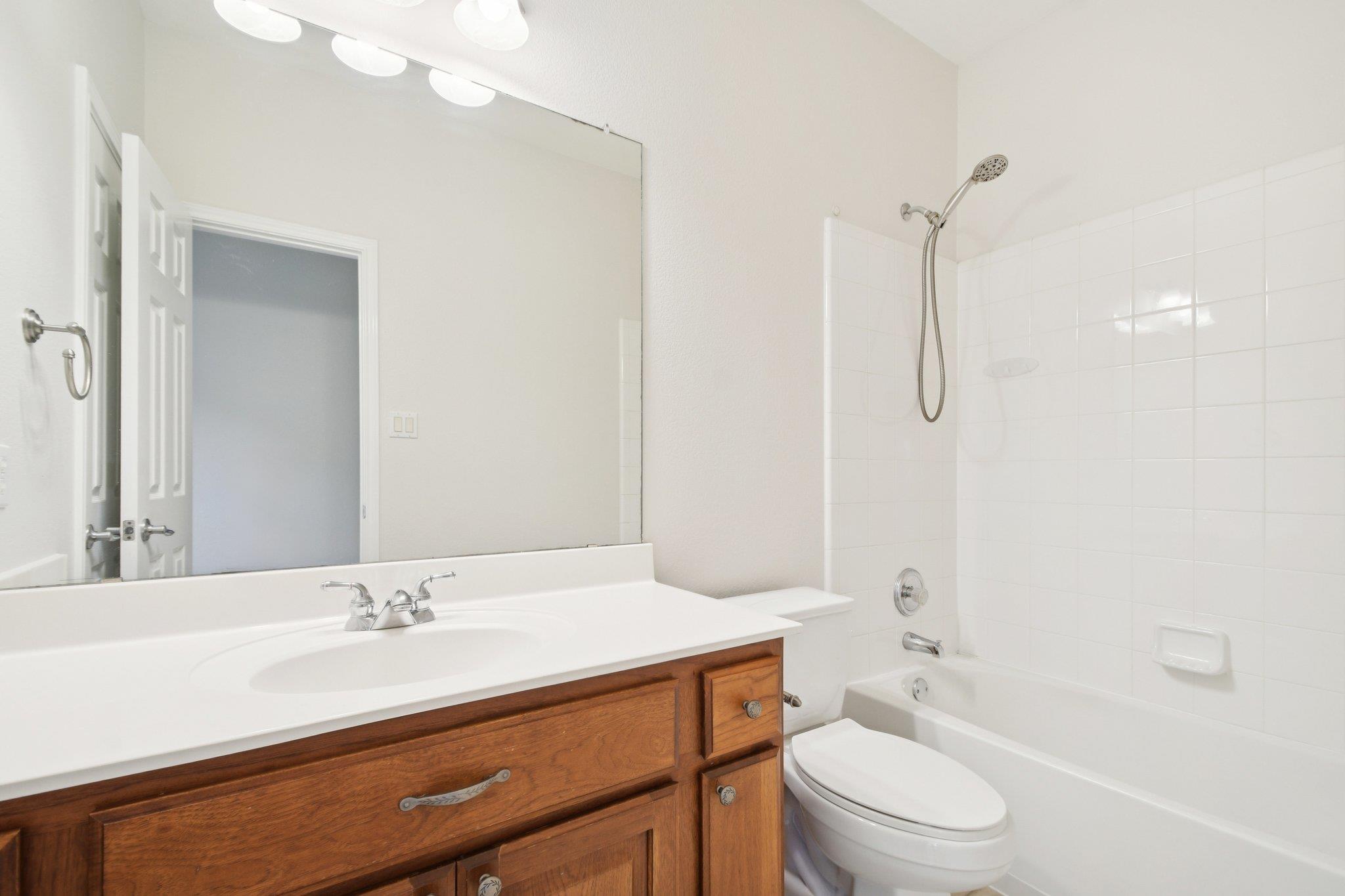 12421 Gun Metal Dr, Austin, TX 78739