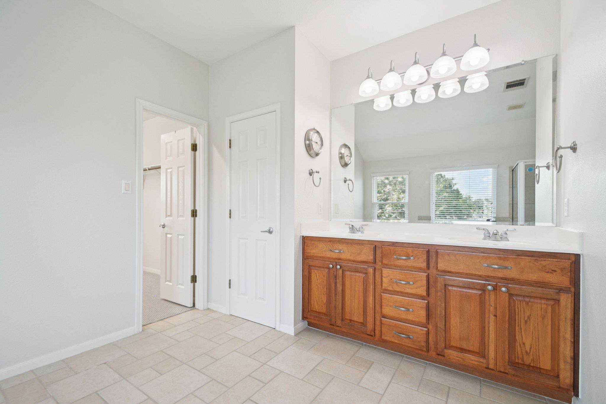 12421 Gun Metal Dr, Austin, TX 78739